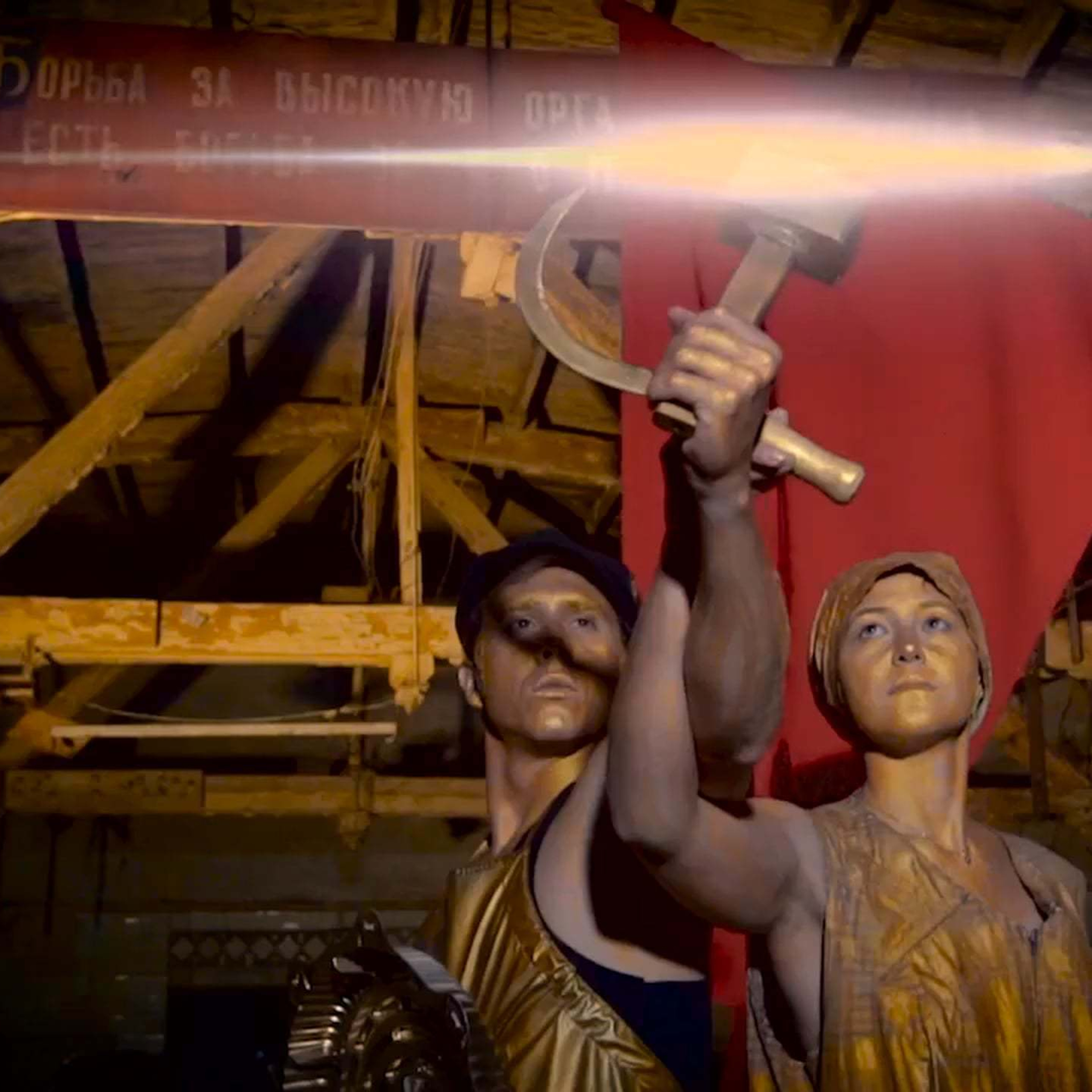 Ростовский Театр поэтов Марии Гуровой. Max Matvich and Victoria Basova are professionals in their field