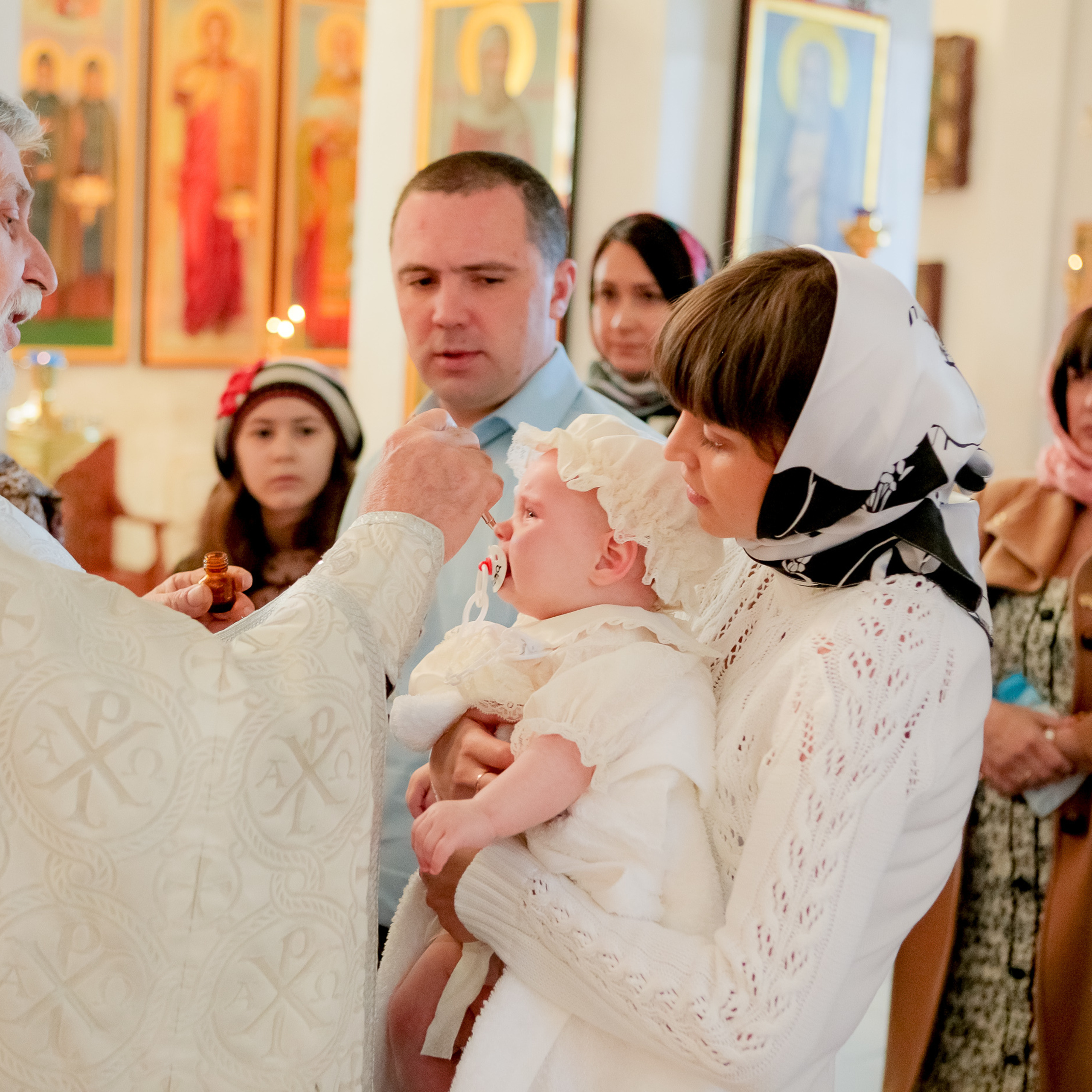 Фотограф церковных обрядов в Ростове-на-Дону. Профессиональная фото и. Максим Матвийченко и Виктория Басова профессионалы своего дела