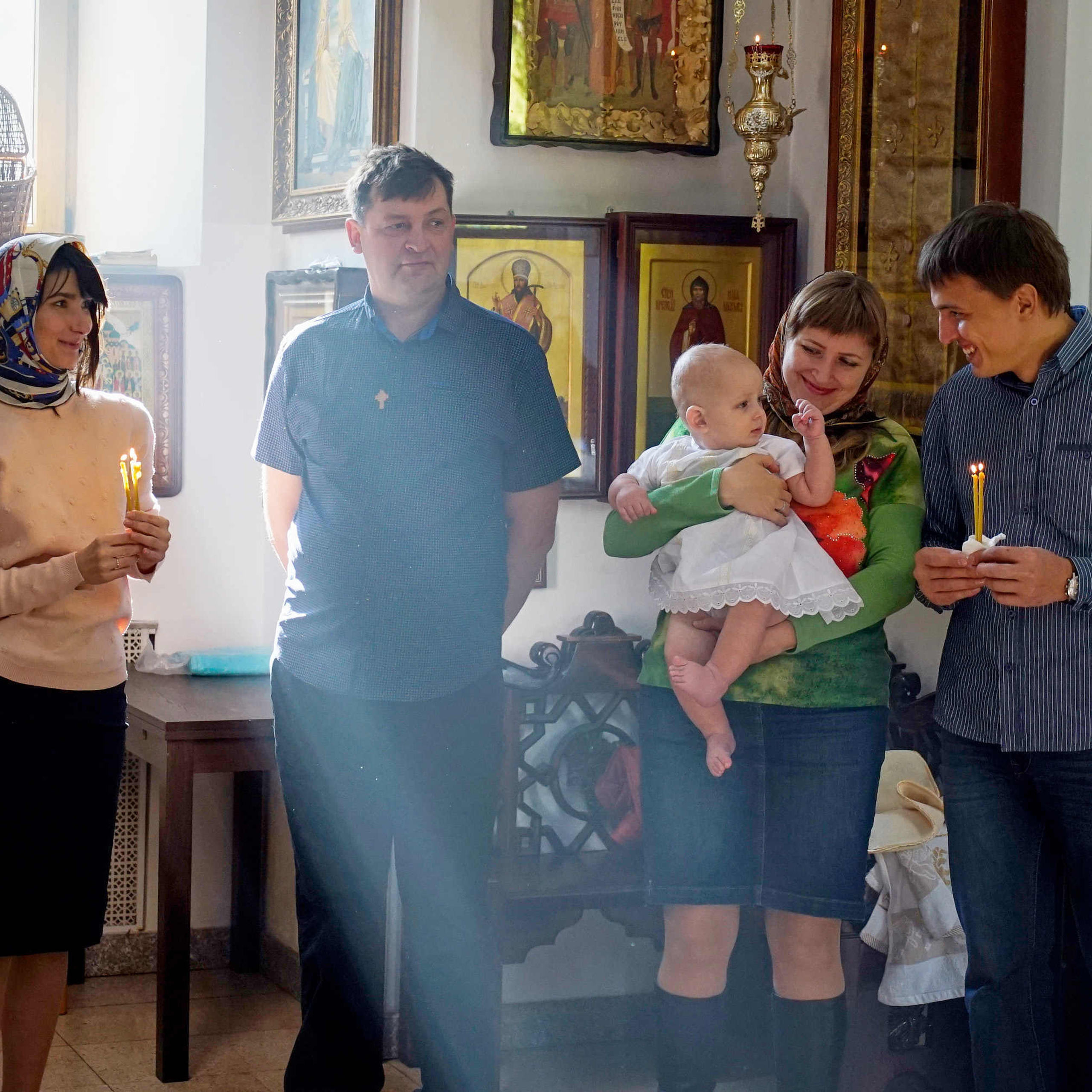 Фотограф церковных обрядов в Ростове-на-Дону. Профессиональная фото и. Максим Матвийченко и Виктория Басова профессионалы своего дела