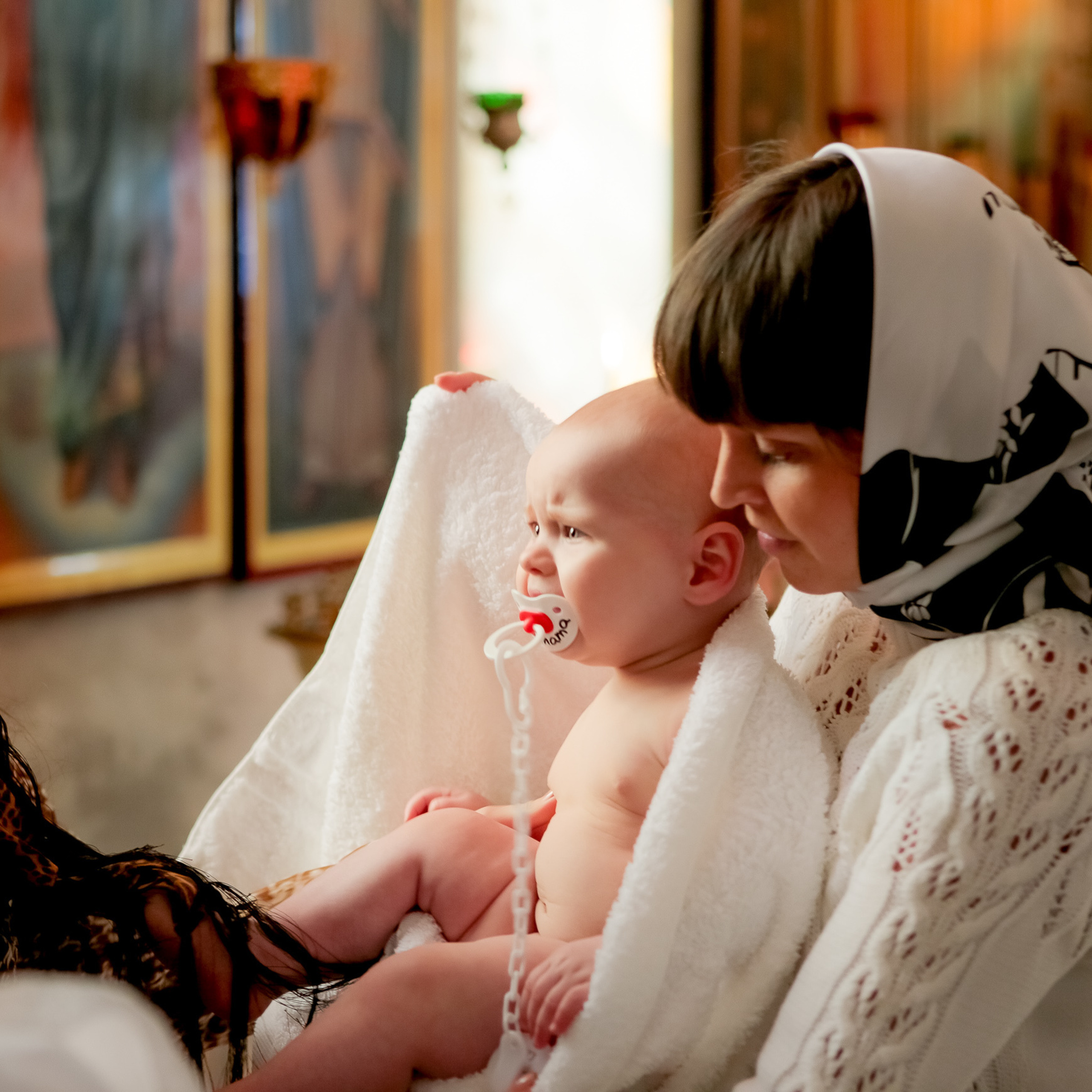 Фотограф церковных обрядов в Ростове-на-Дону. Профессиональная фото и. Максим Матвийченко и Виктория Басова профессионалы своего дела