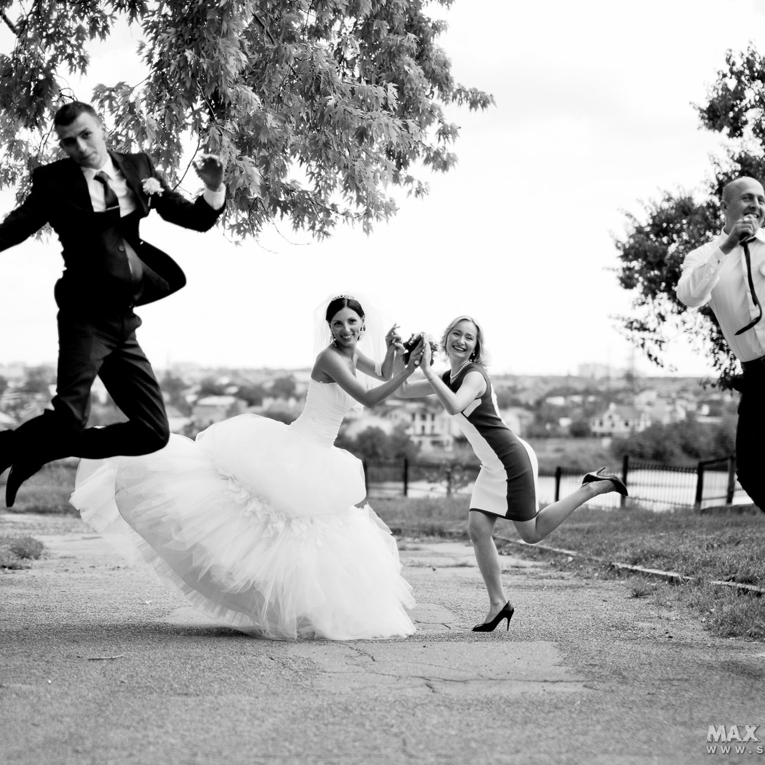 Свадебный фотограф в Ростове-на-Дону. Свадебная фотография в Ростове-н. Максим Матвийченко и Виктория Басова профессионалы своего дела
