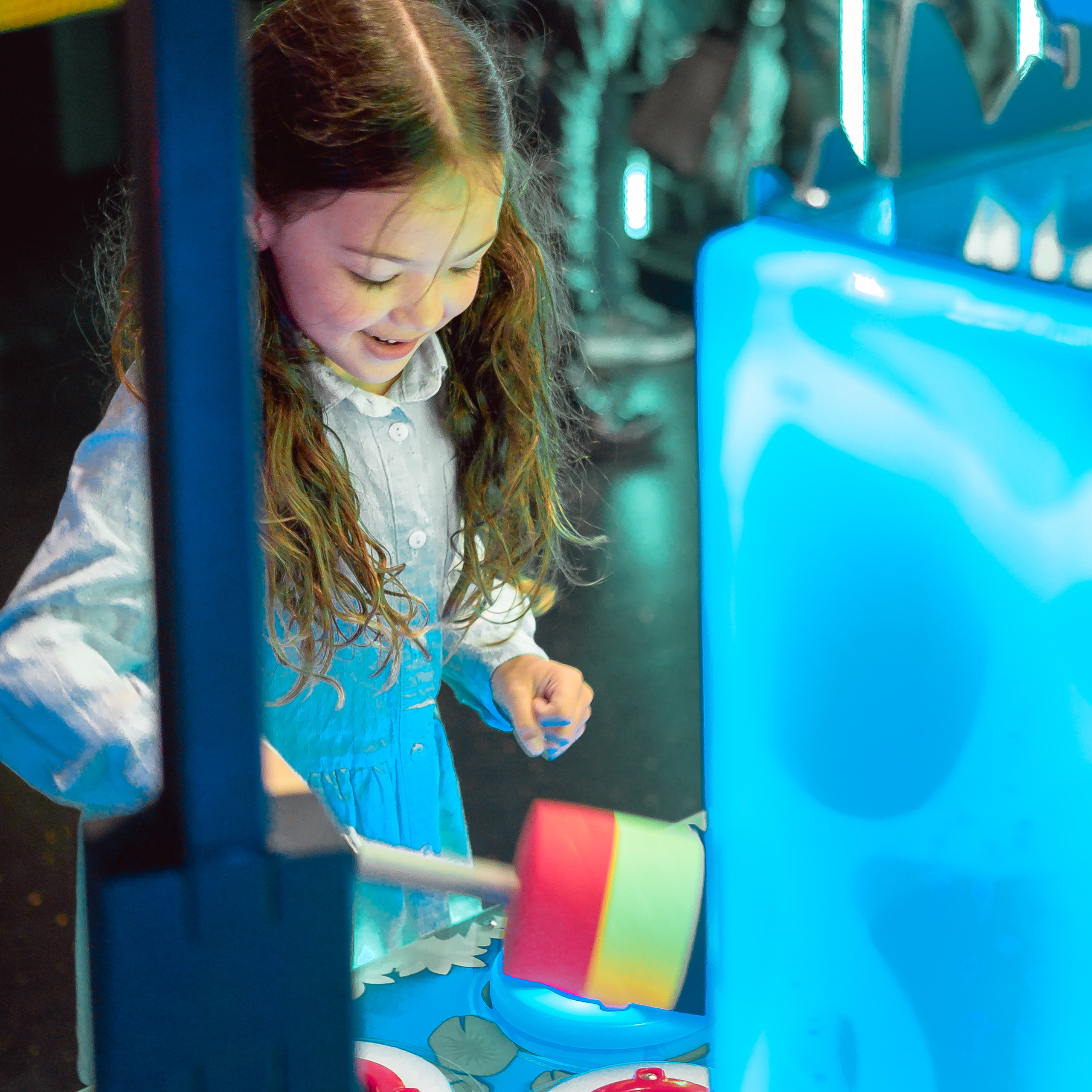 НЕОНОВЫЙ ПРАЗДНИК