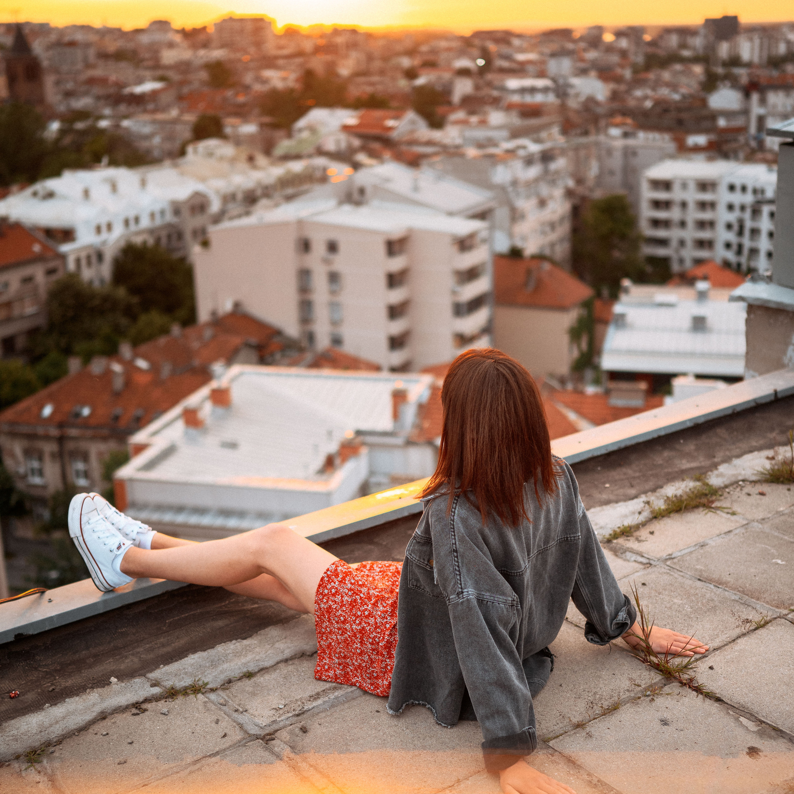 ЗАКАТ НА КРЫШЕ