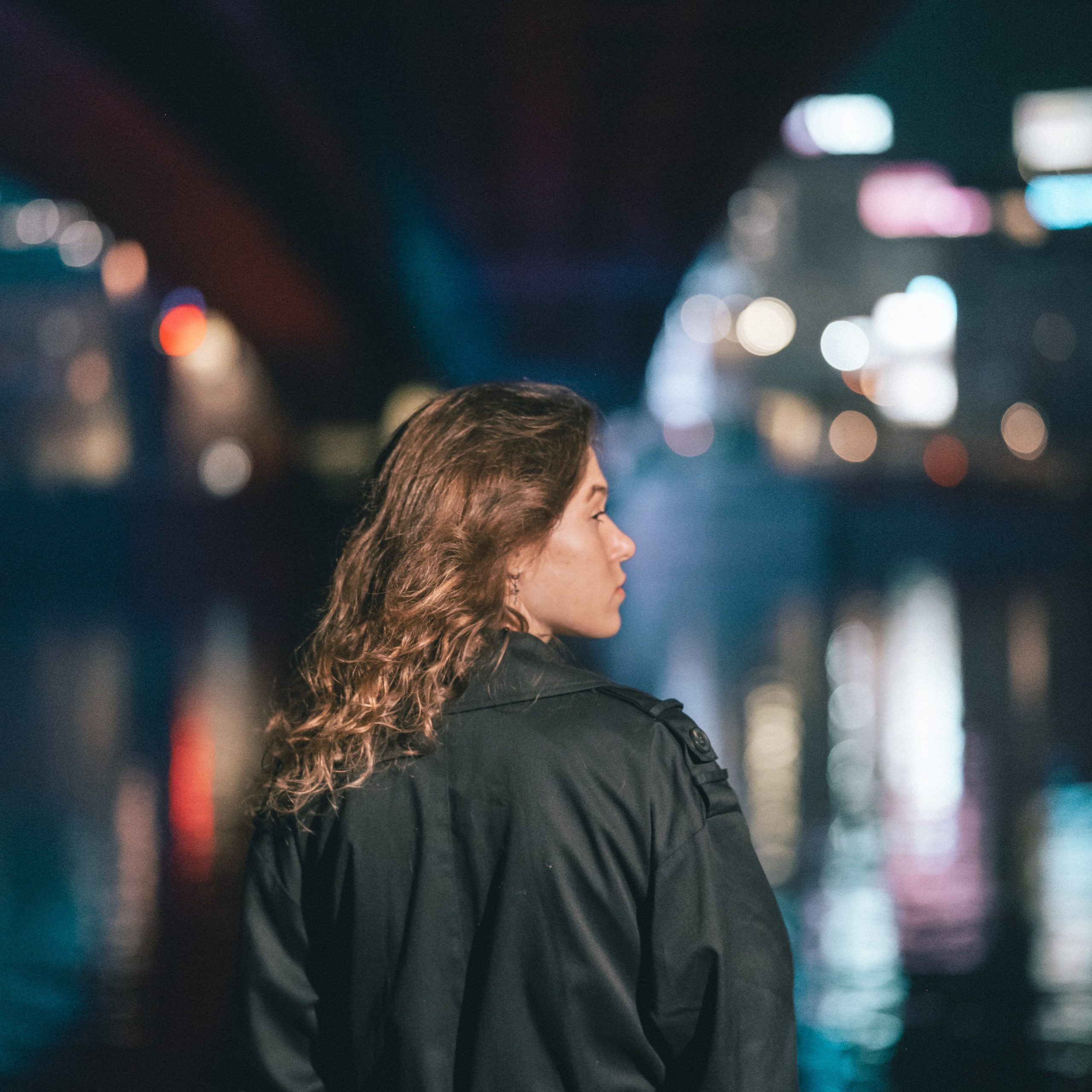 НОЧНАЯ НАБЕРЕЖНАЯ