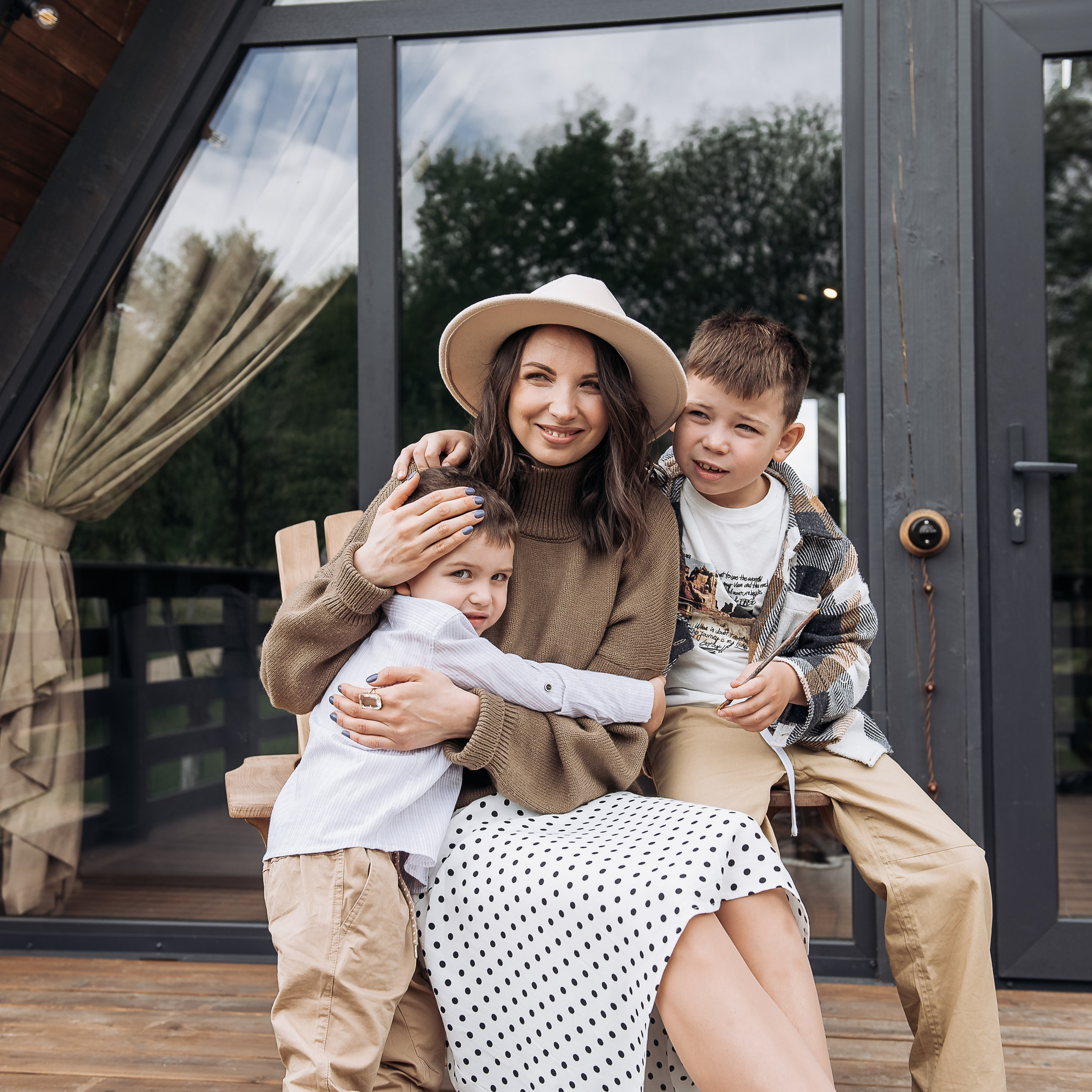 Семейная фотосессия за городом