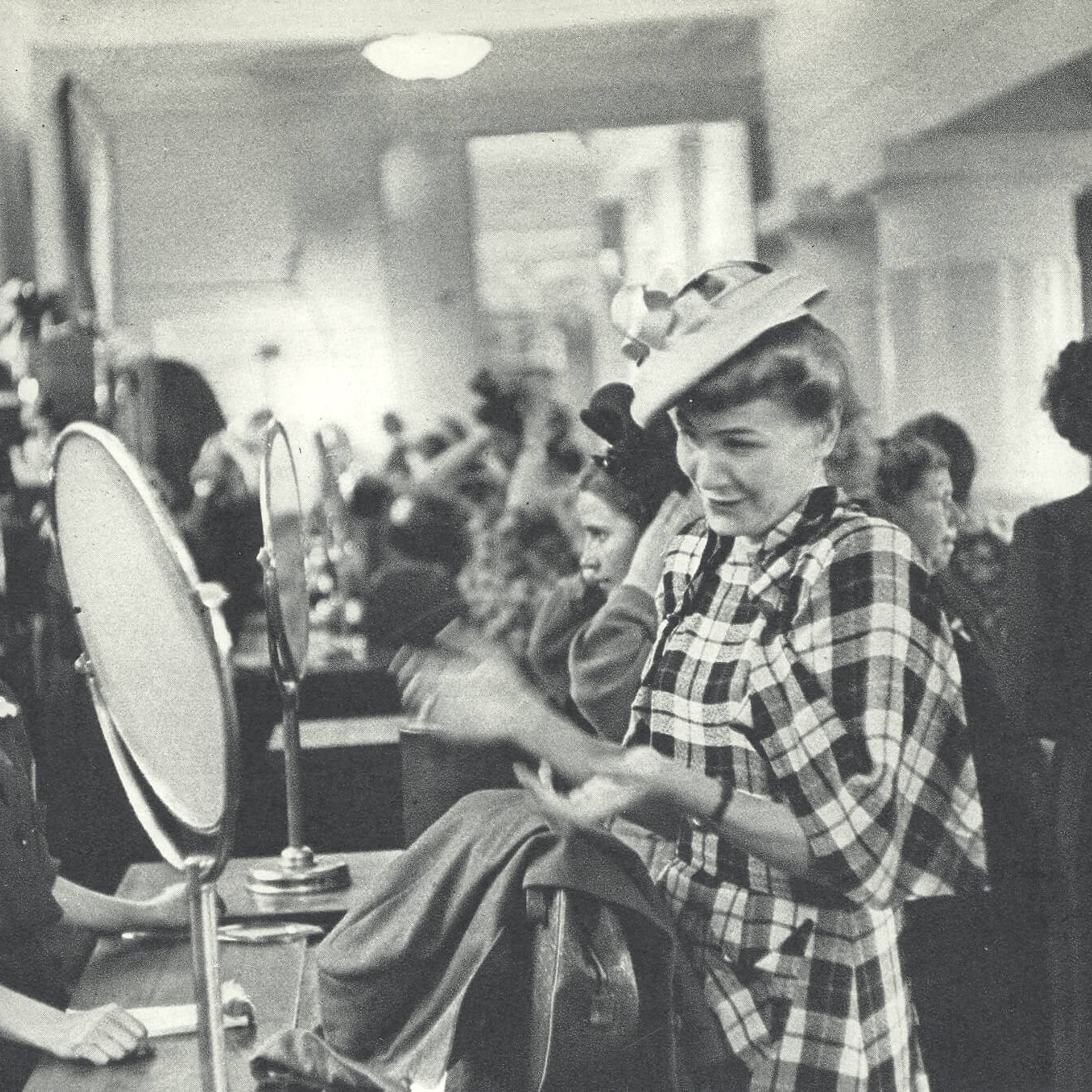 Анри Картье-Брессон — биография и альбомы известного фотографа. ТУРМАЛИН ТАНЯ ЖЕНСКИЙ ФОТОГРАФ В МОСКВЕ