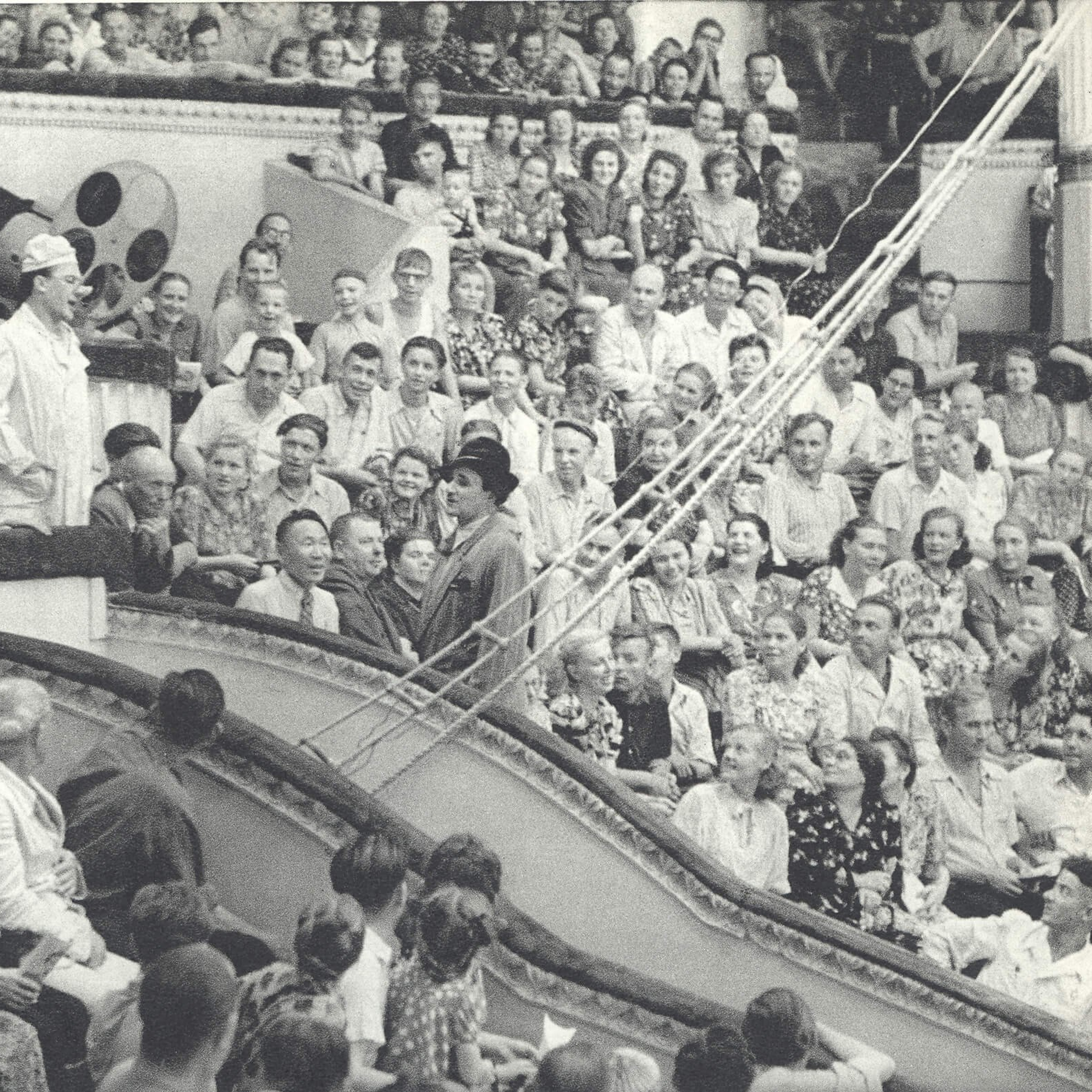 Анри Картье-Брессон — биография и альбомы известного фотографа. ТУРМАЛИН ТАНЯ ЖЕНСКИЙ ФОТОГРАФ В МОСКВЕ