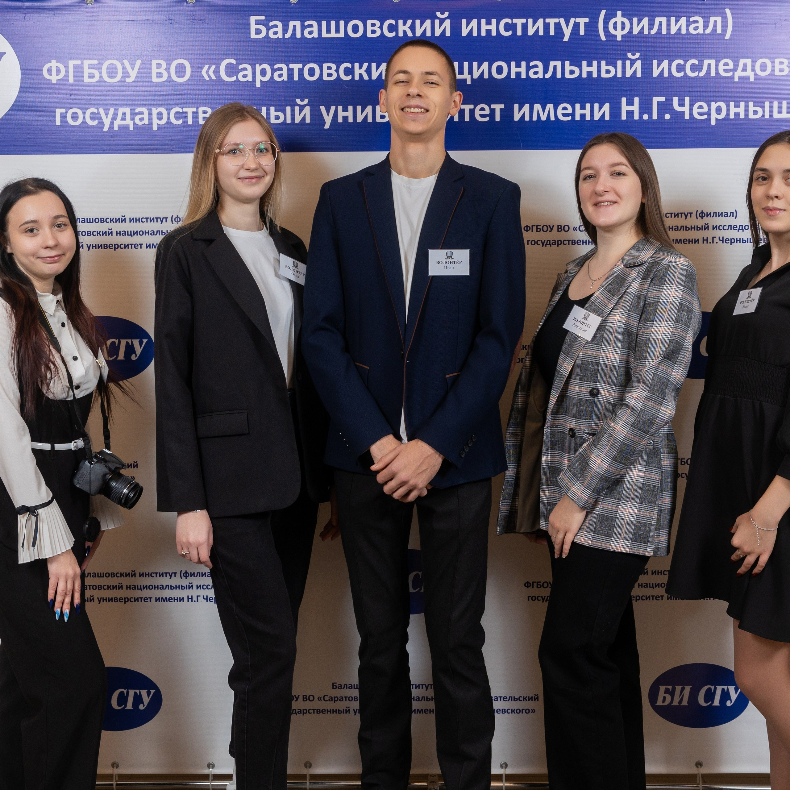 Отзывы. Фотограф Петров Александр Свадьбы, Съемка в студии, Выпускные альбомы г. Балашов