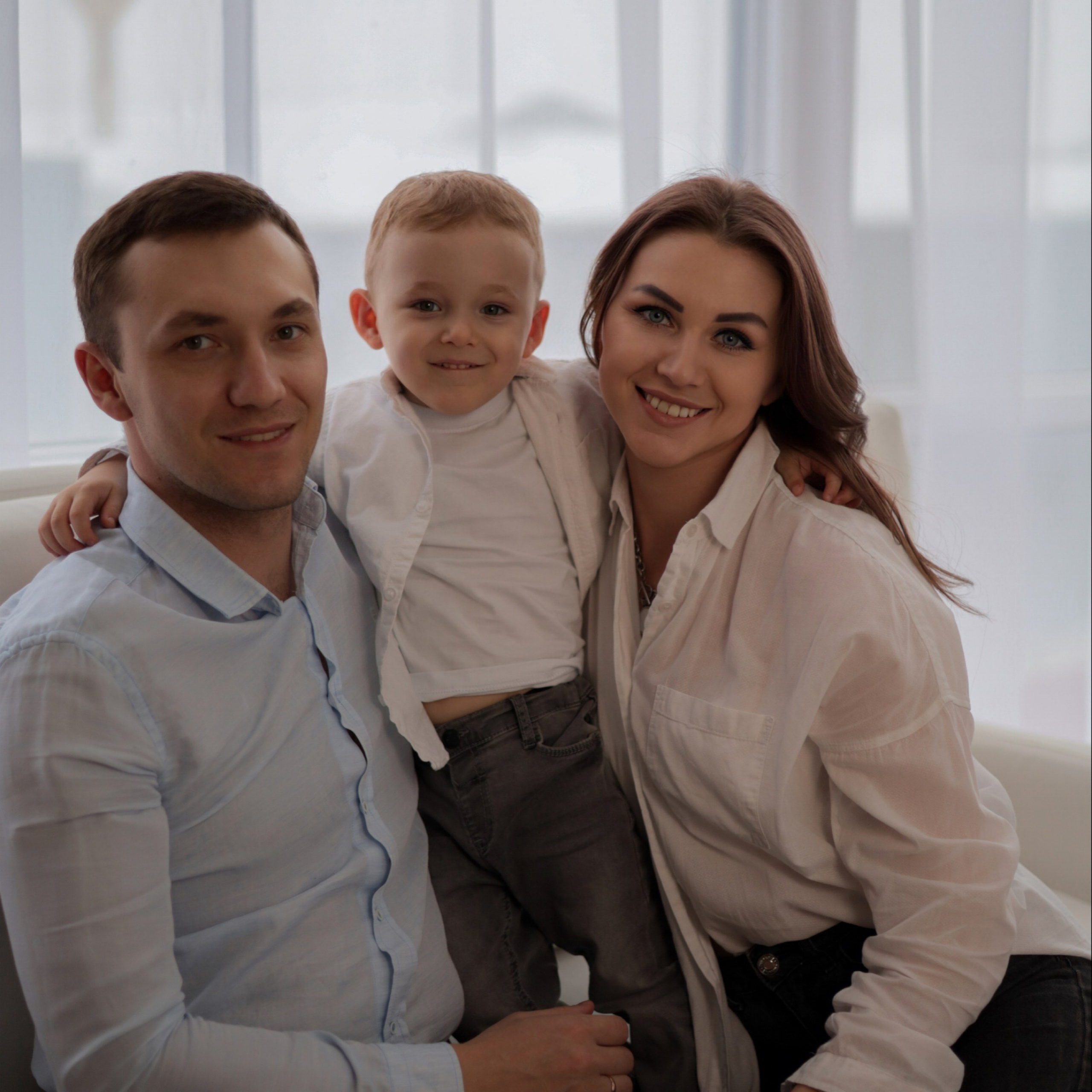 Вика, Артем, Женя