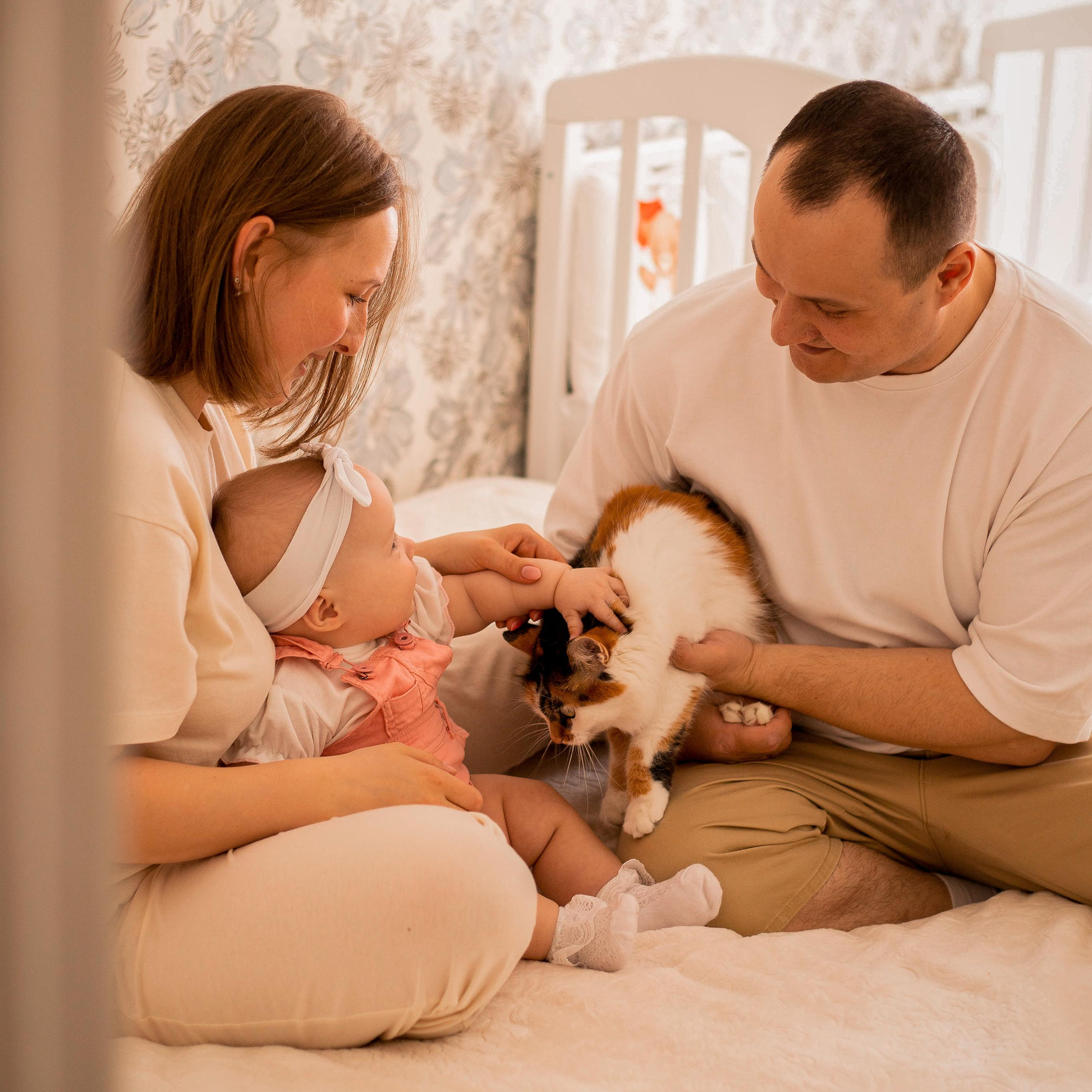 Аркаша, Даша, Ева и Радость