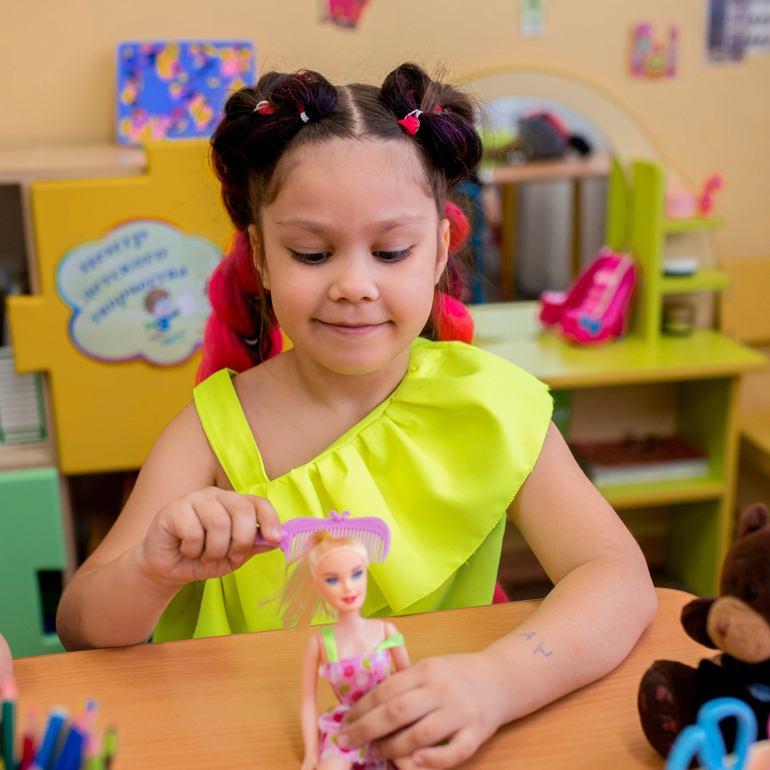 Выпускница Милена с группой