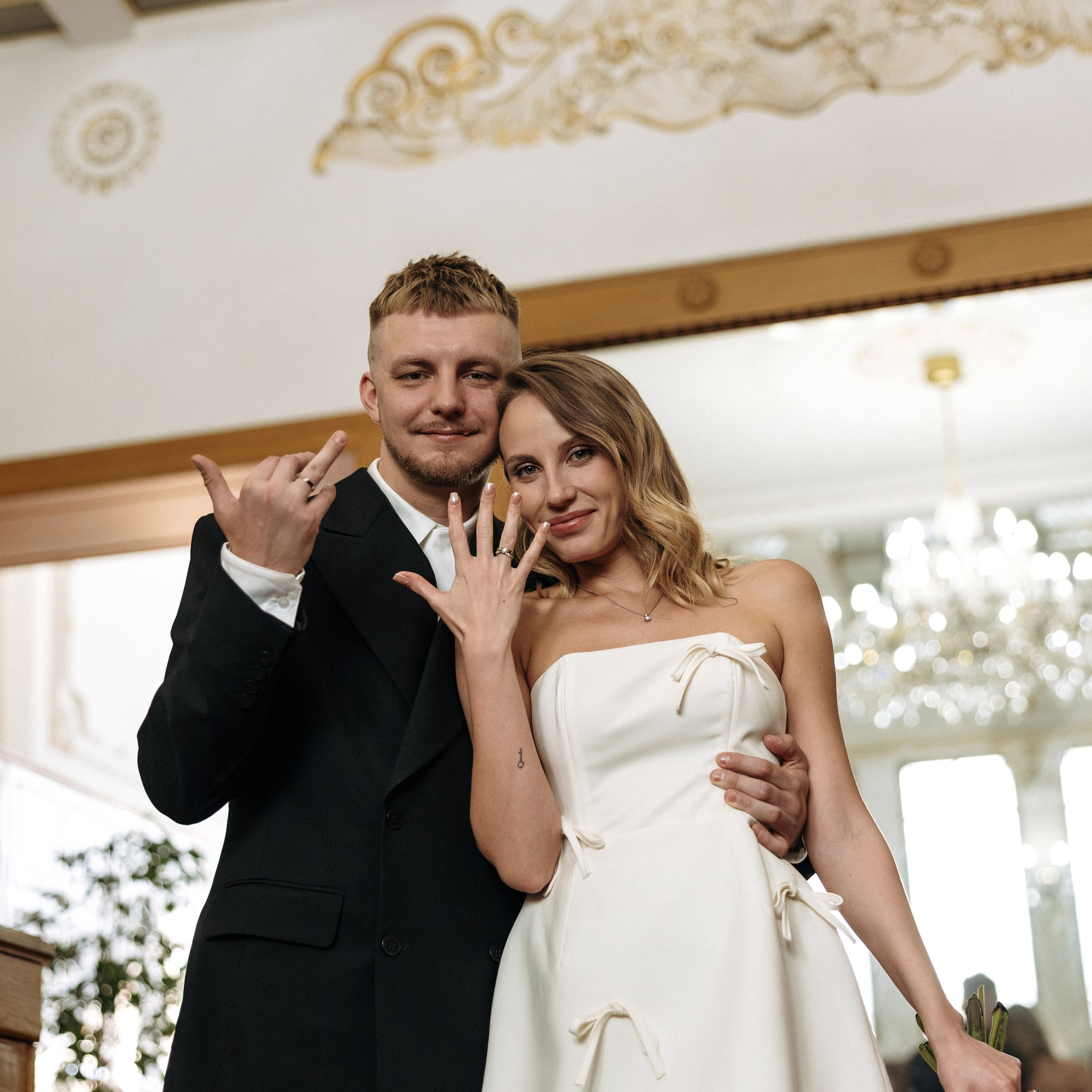 Свадебная роспись в Грибоедовском ЗАГСе. Свадебный фотограф Москва Виктория Медовик