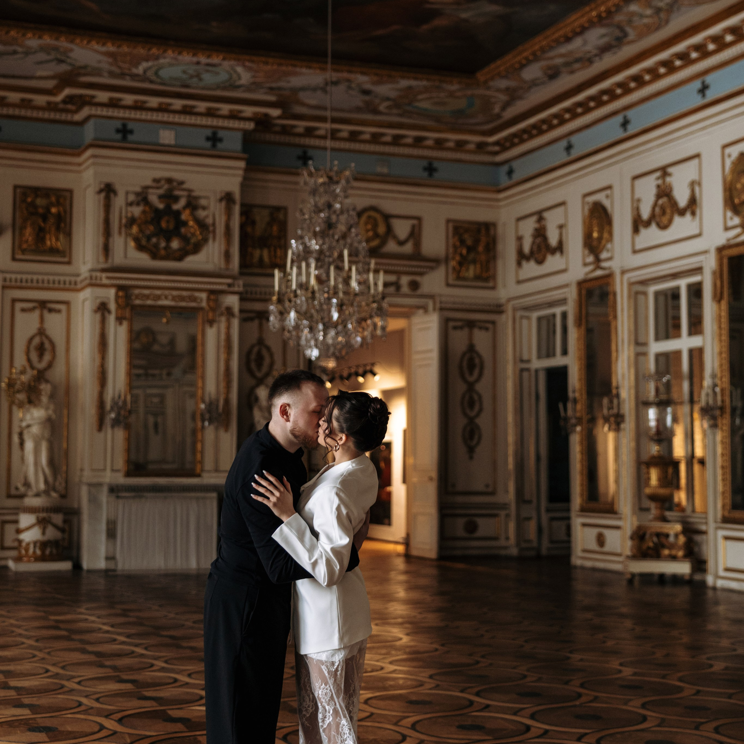 Свадебная фотосессия в Кусково — плюсы и минусы. Свадебный фотограф Москва Виктория Медовик