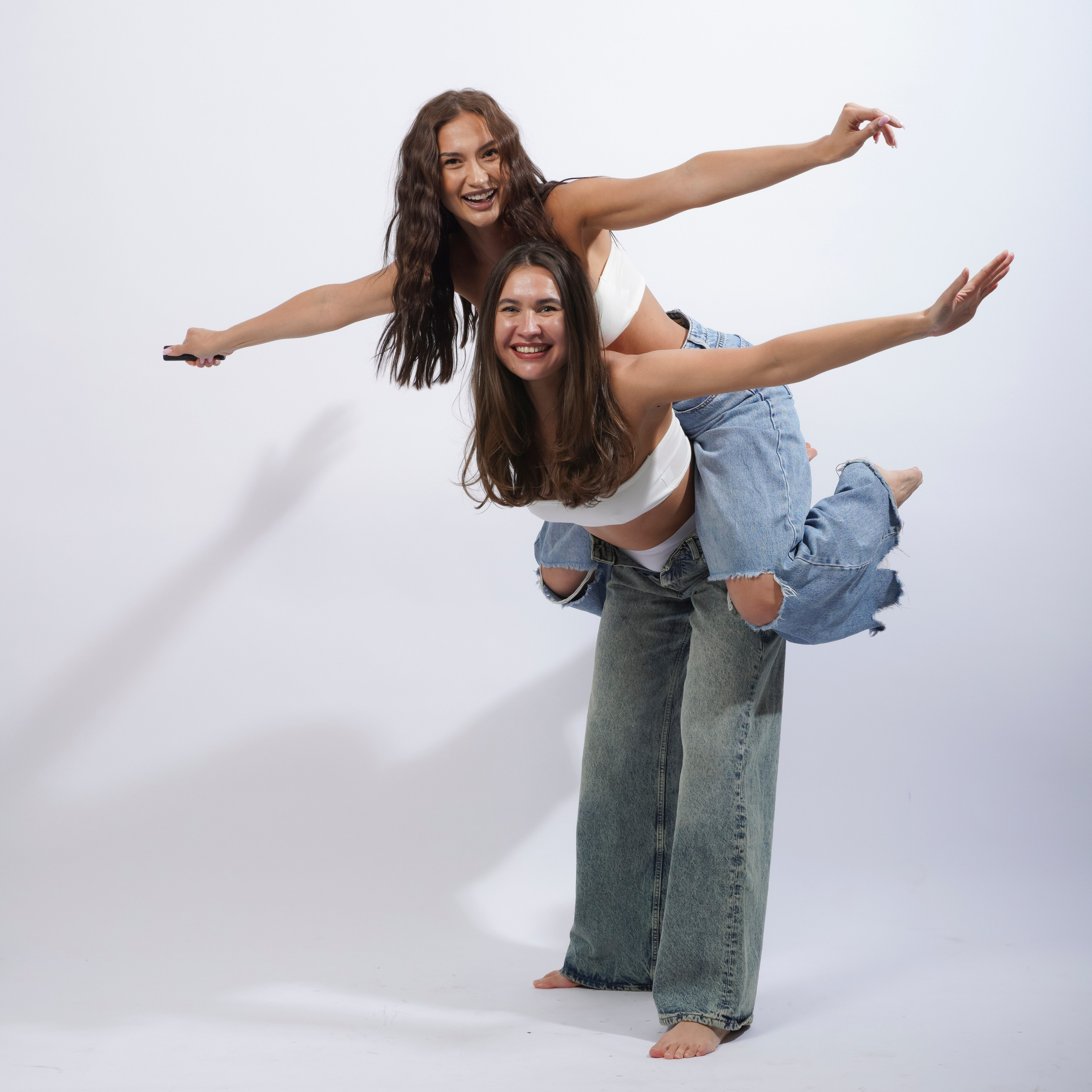 Съемка Besties в&nbsp;студии без посторонних глаз