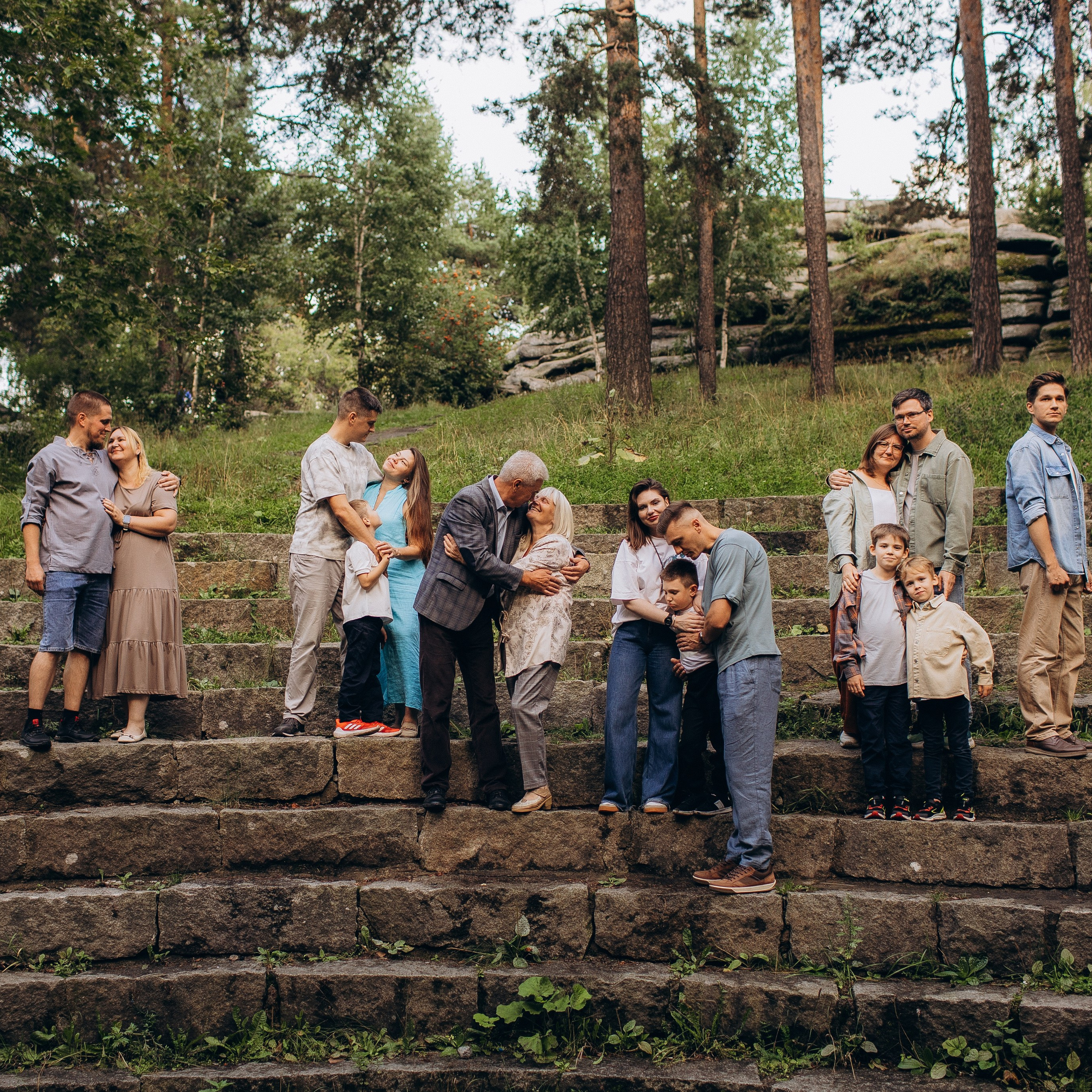 Большая семейная фотосессия на Каменных палатках