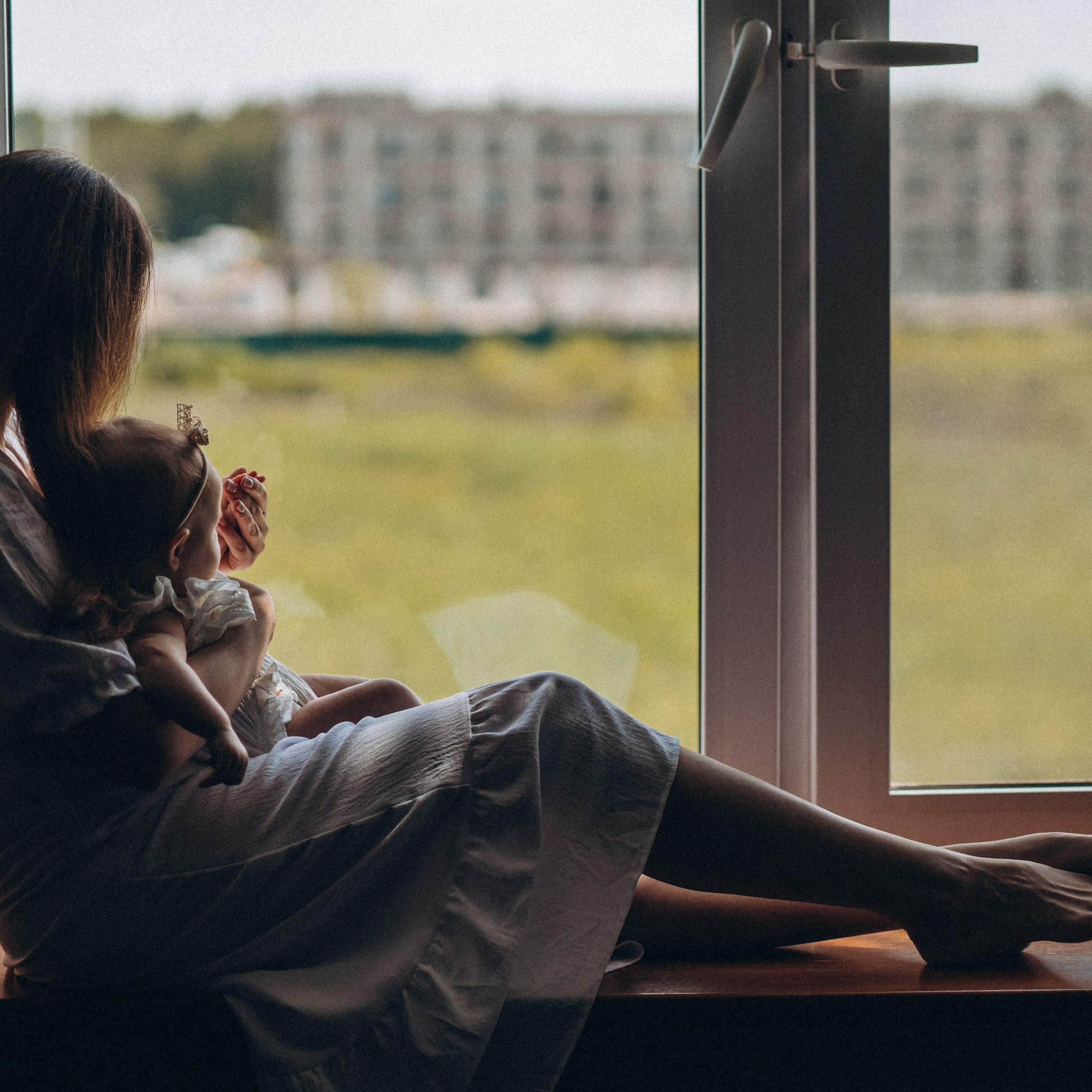 Артем Юля Лиза и кошка Мяу