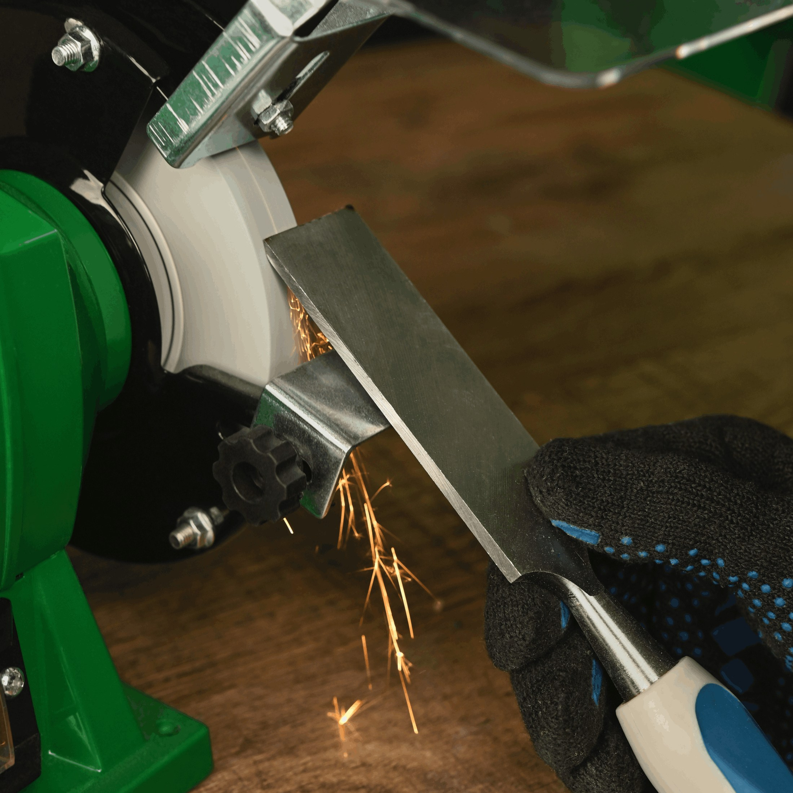 Инструменты