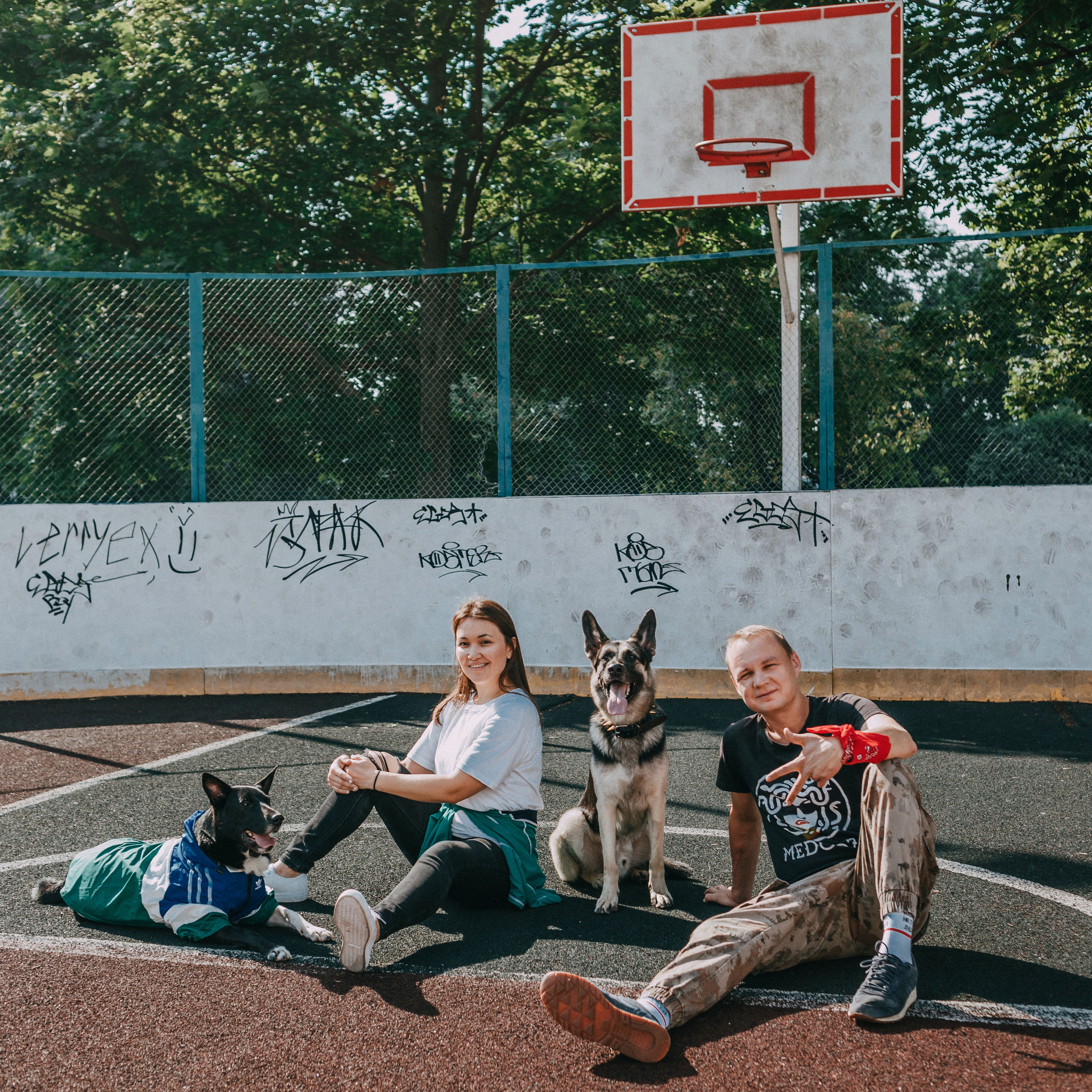 Элина, Слава, Байкал и Аксель