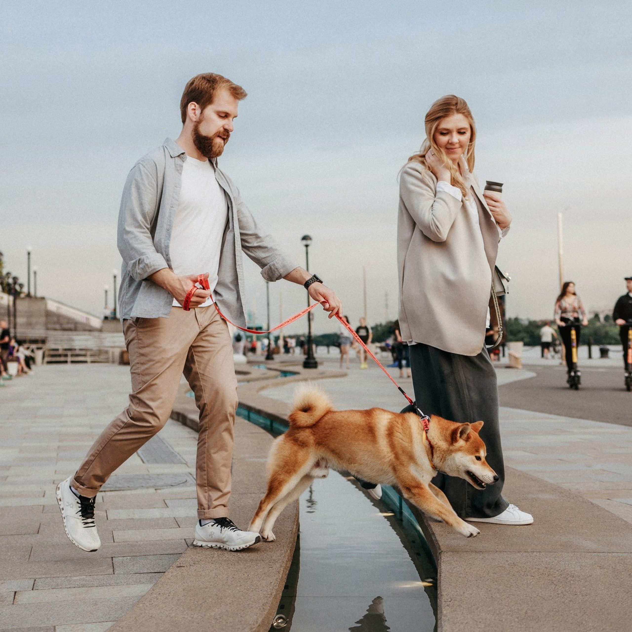 Аня, Влад и Ики