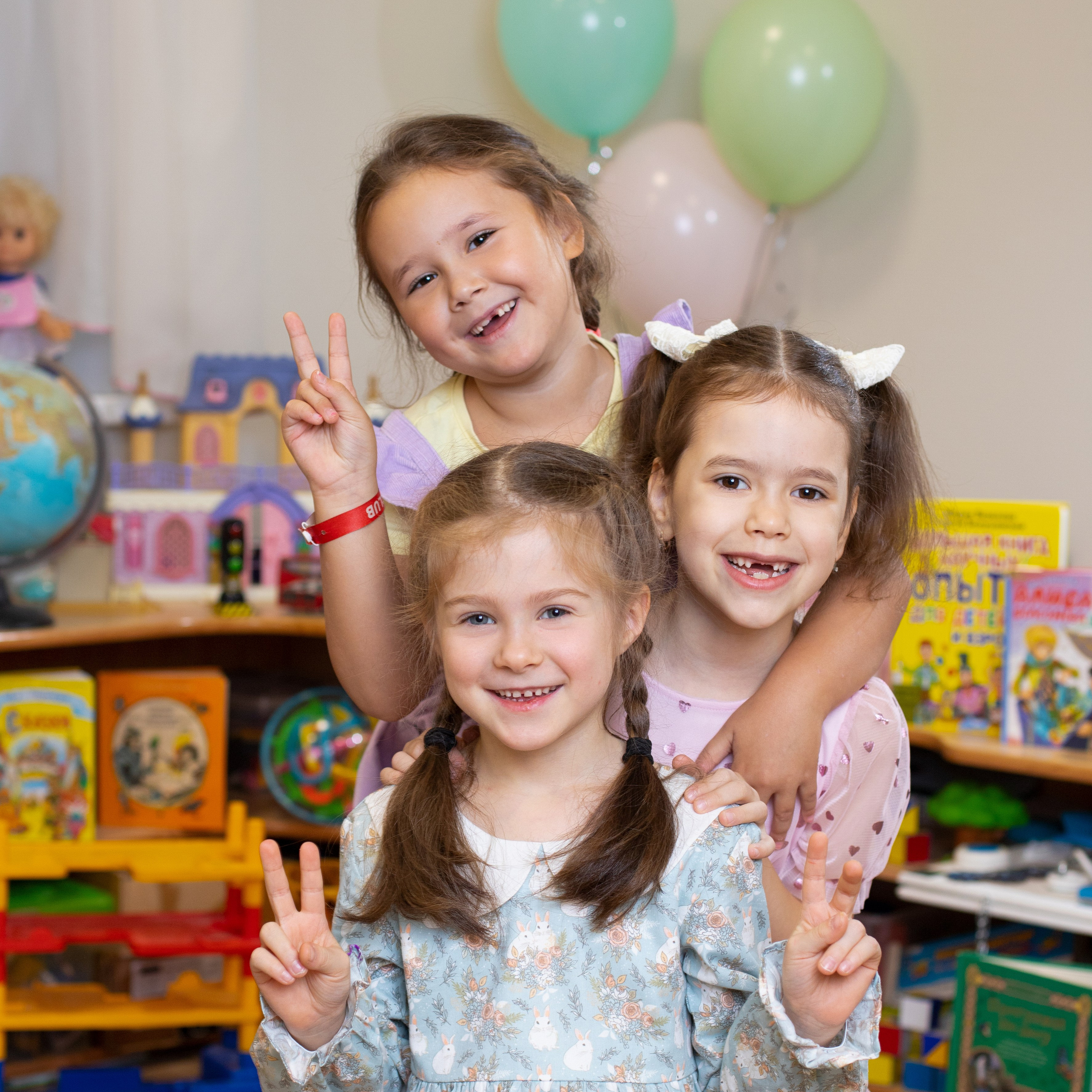 Отзывы о выпускных альбомах и фотосессиях. ВЫПУСКНЫЕ АЛЬБОМЫ для детского сада и школы Санкт-Петербург и Лен. область