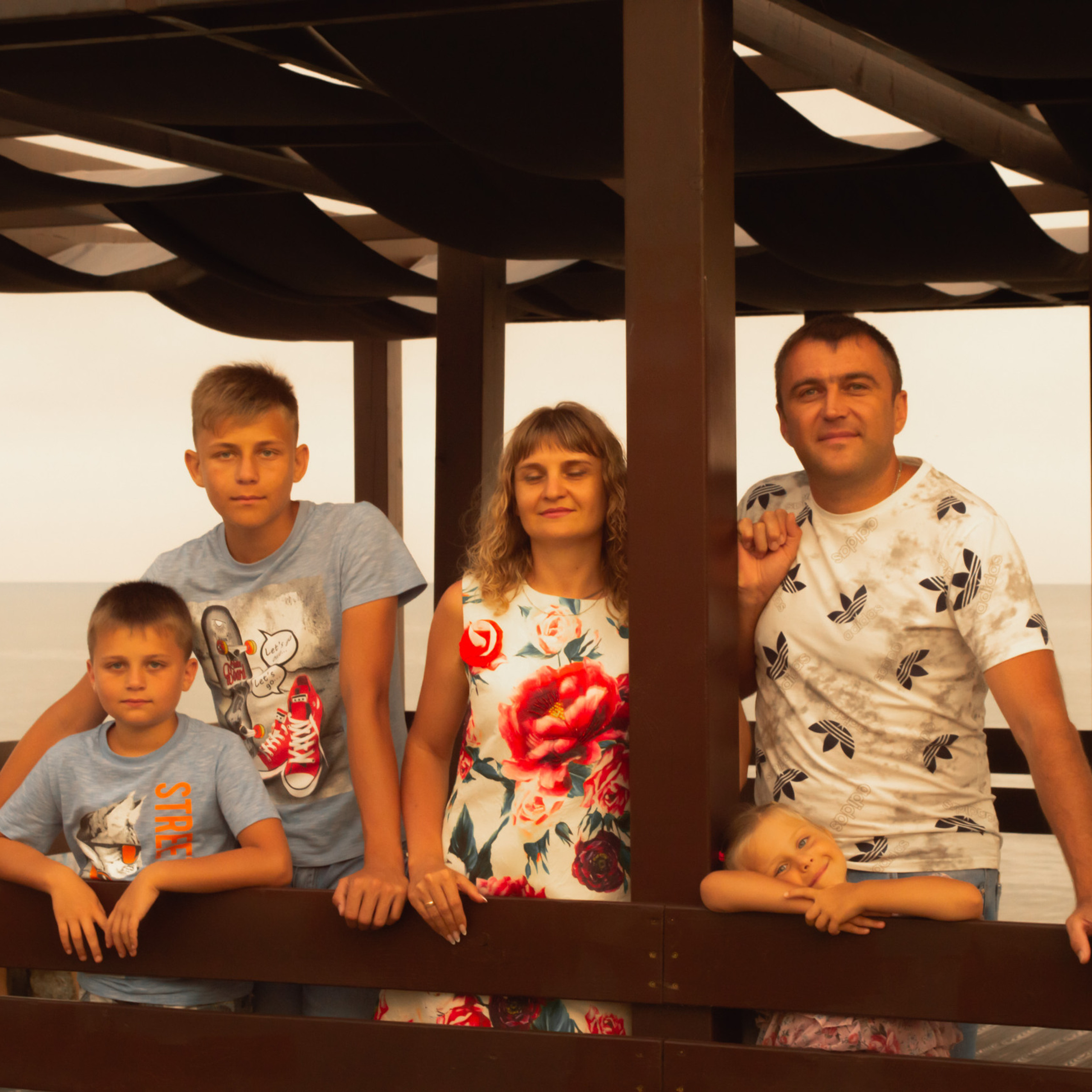 Отзывы. Online photo anywhere in the world. Photo abstractions for your interi