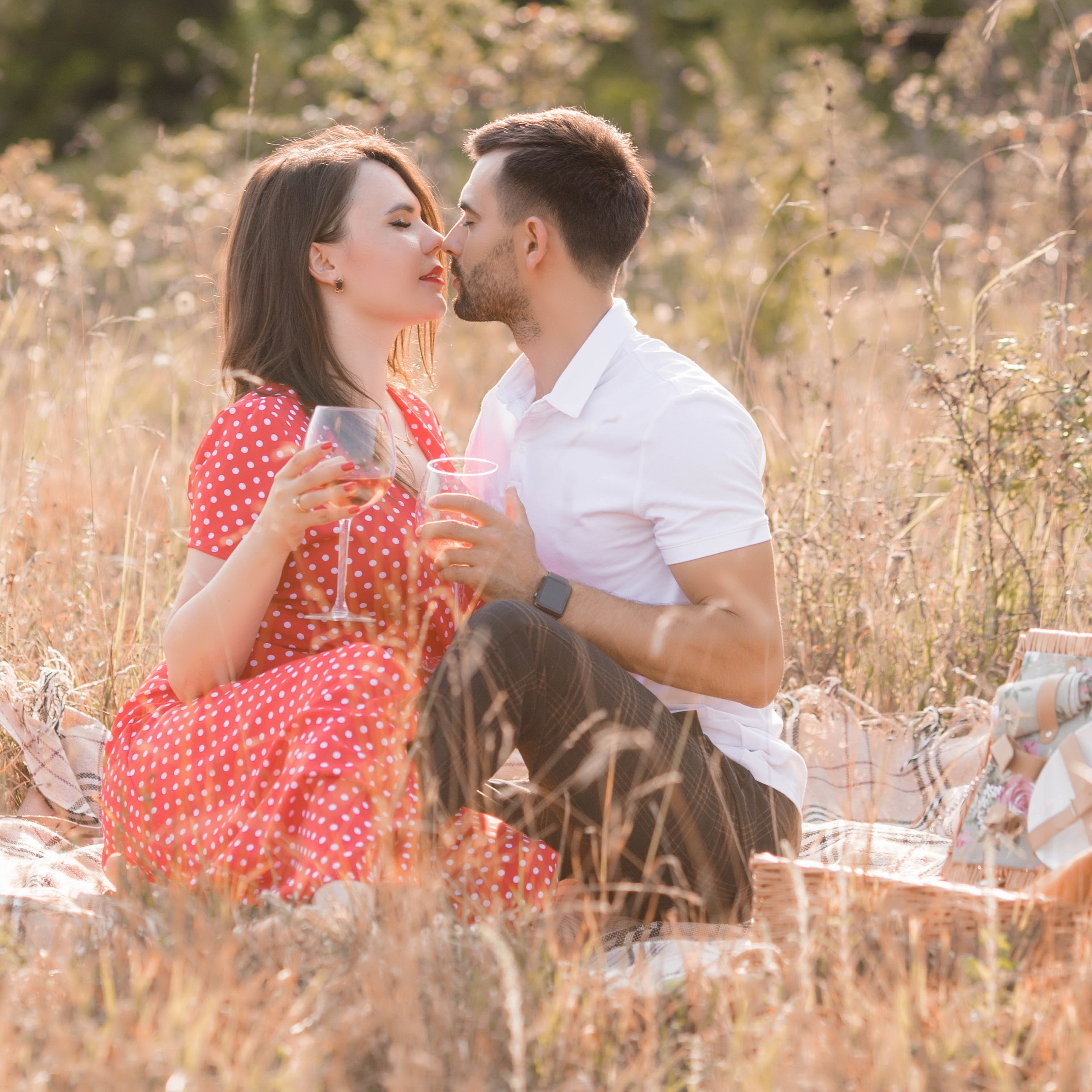 Саша и Виктория