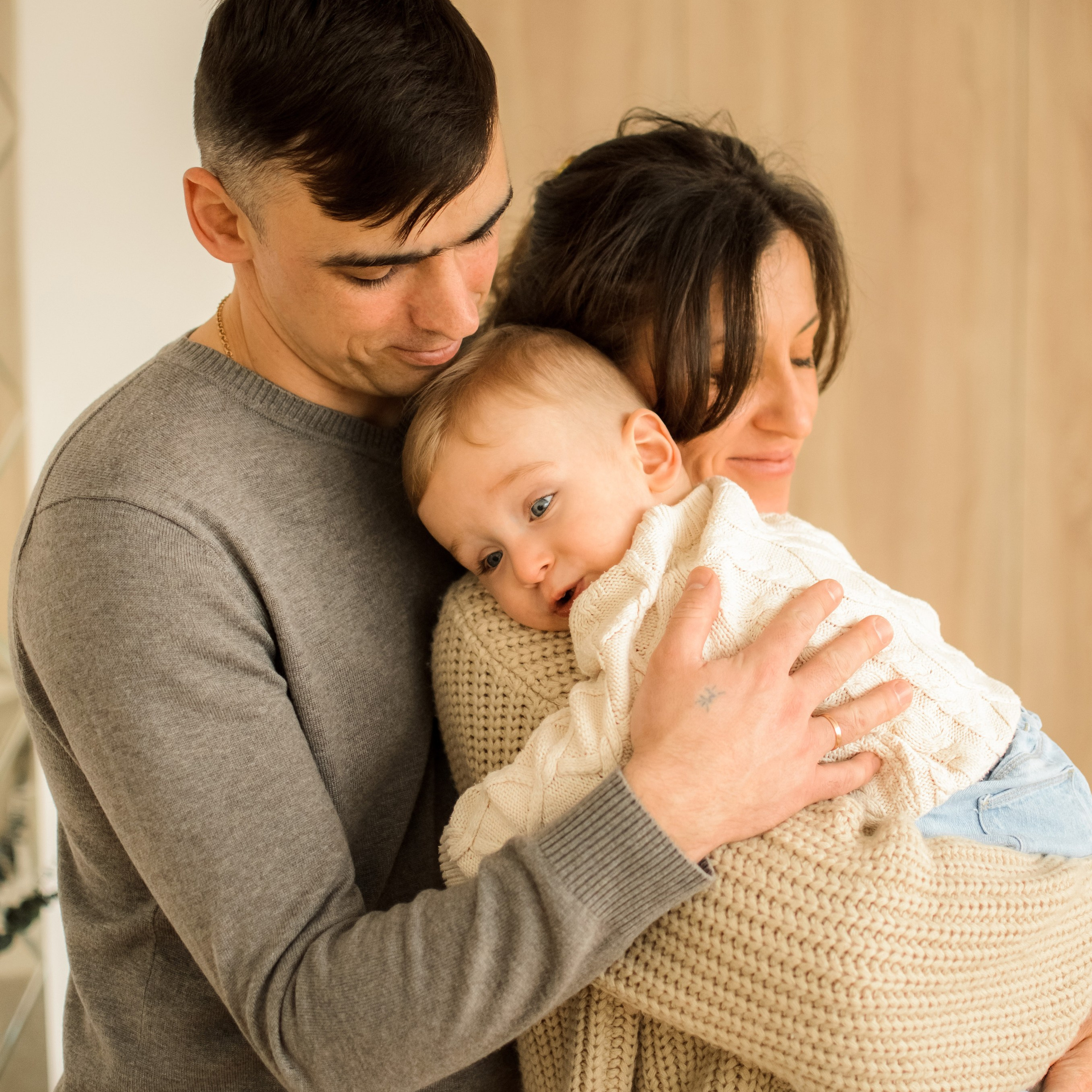 Артему годик