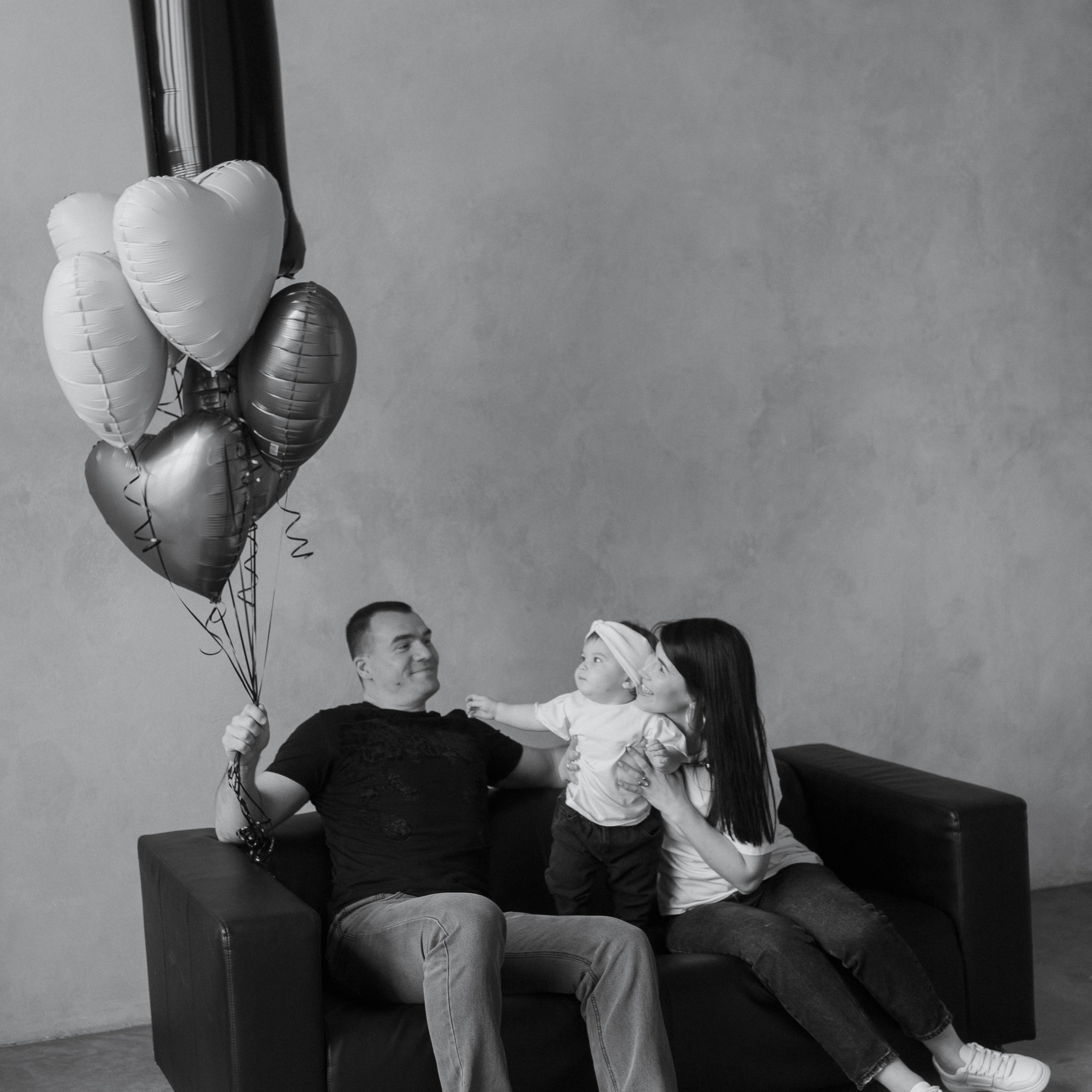 Самире годик