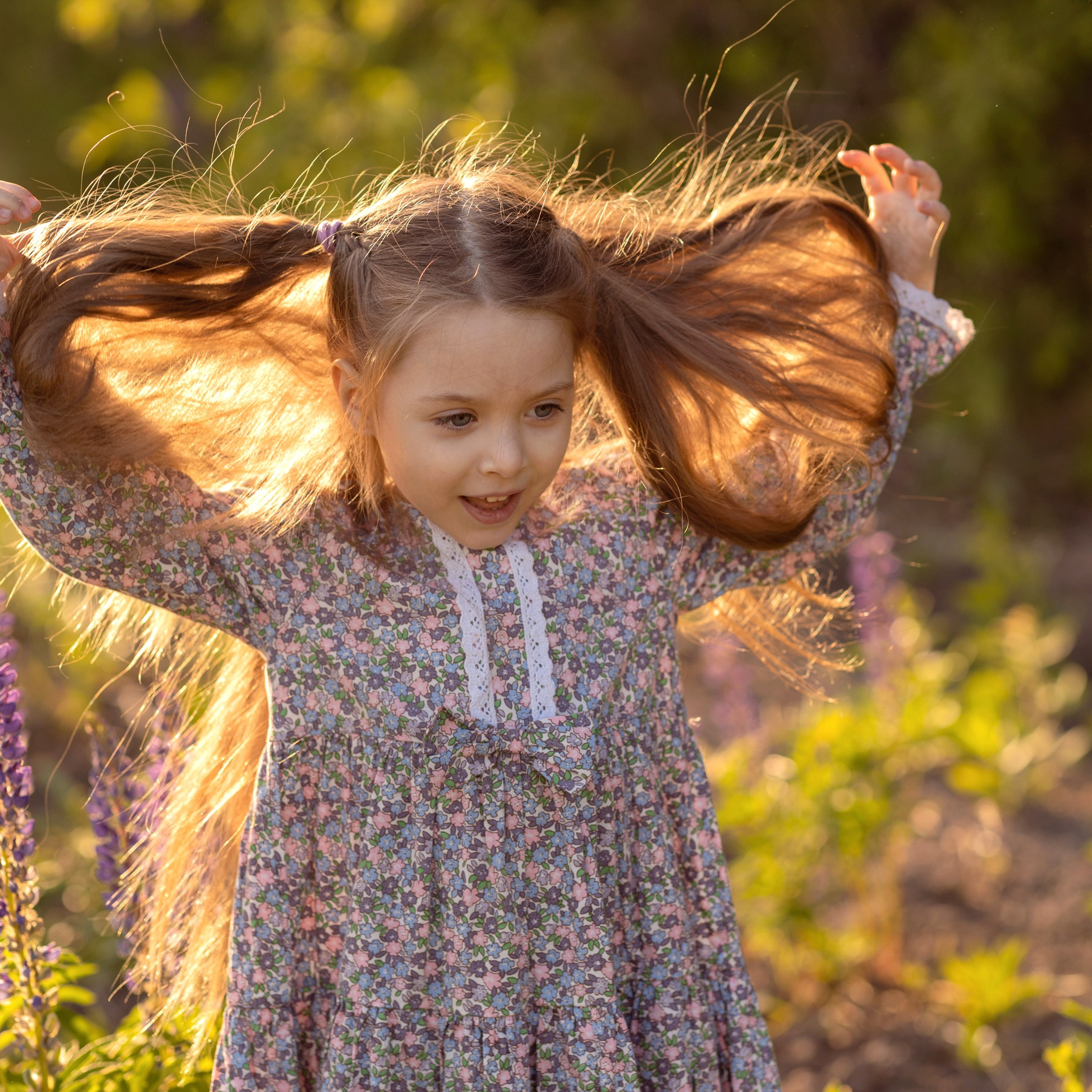 Поля в люпинах. Женский и семейный фотограф в Тюмени Пашнина Ольга