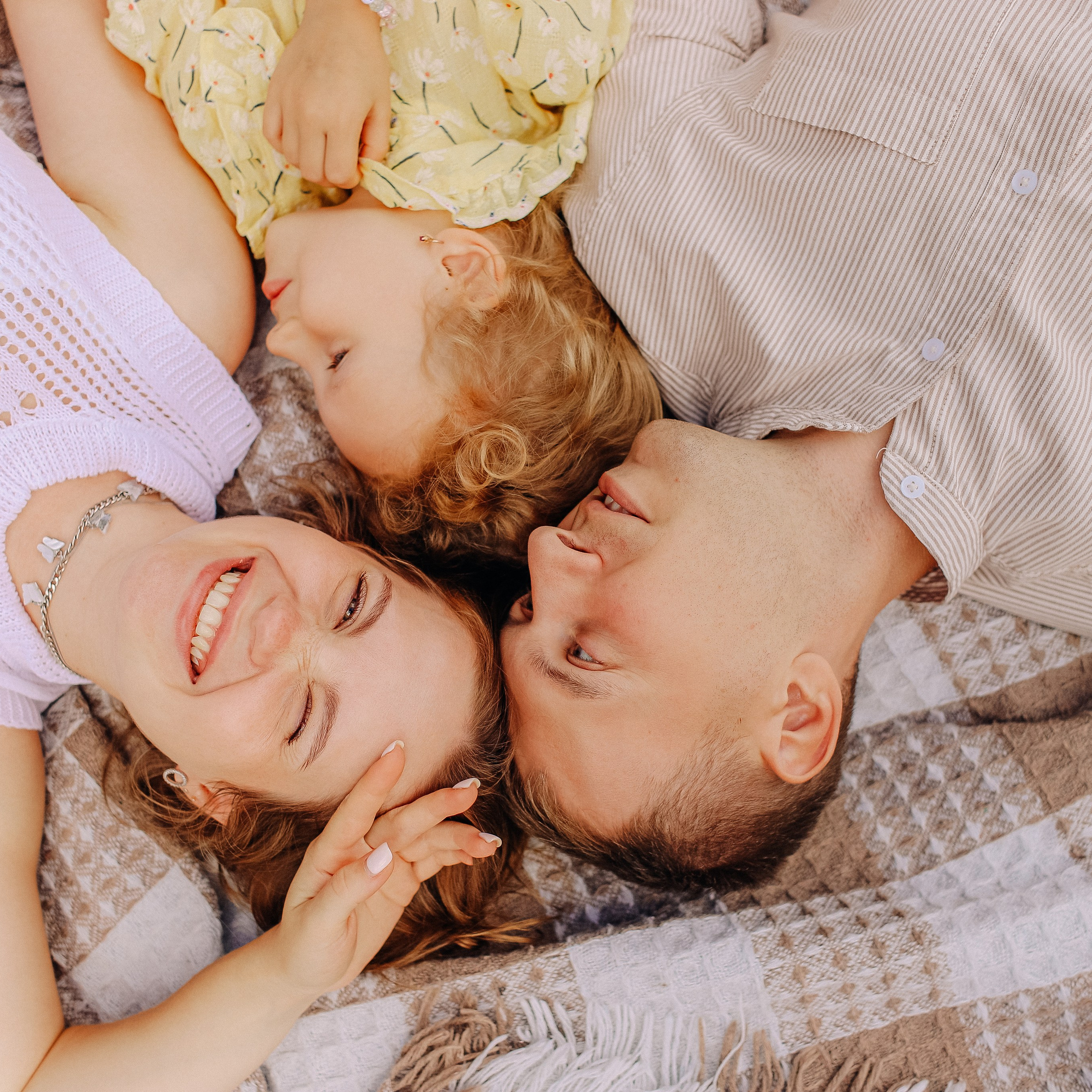 Кристина, Андрей и Вика