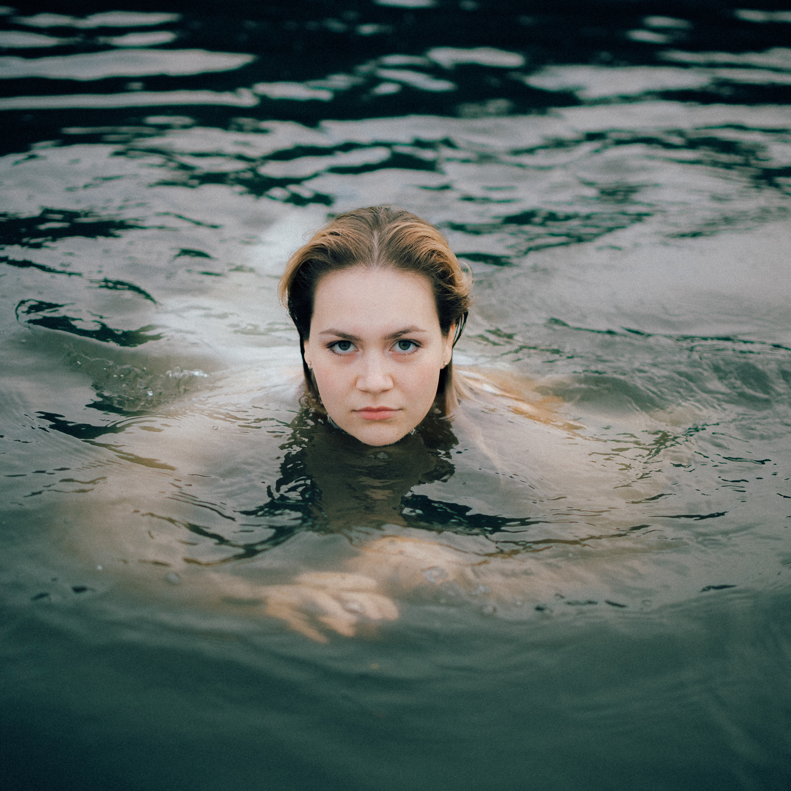 В кувшинках