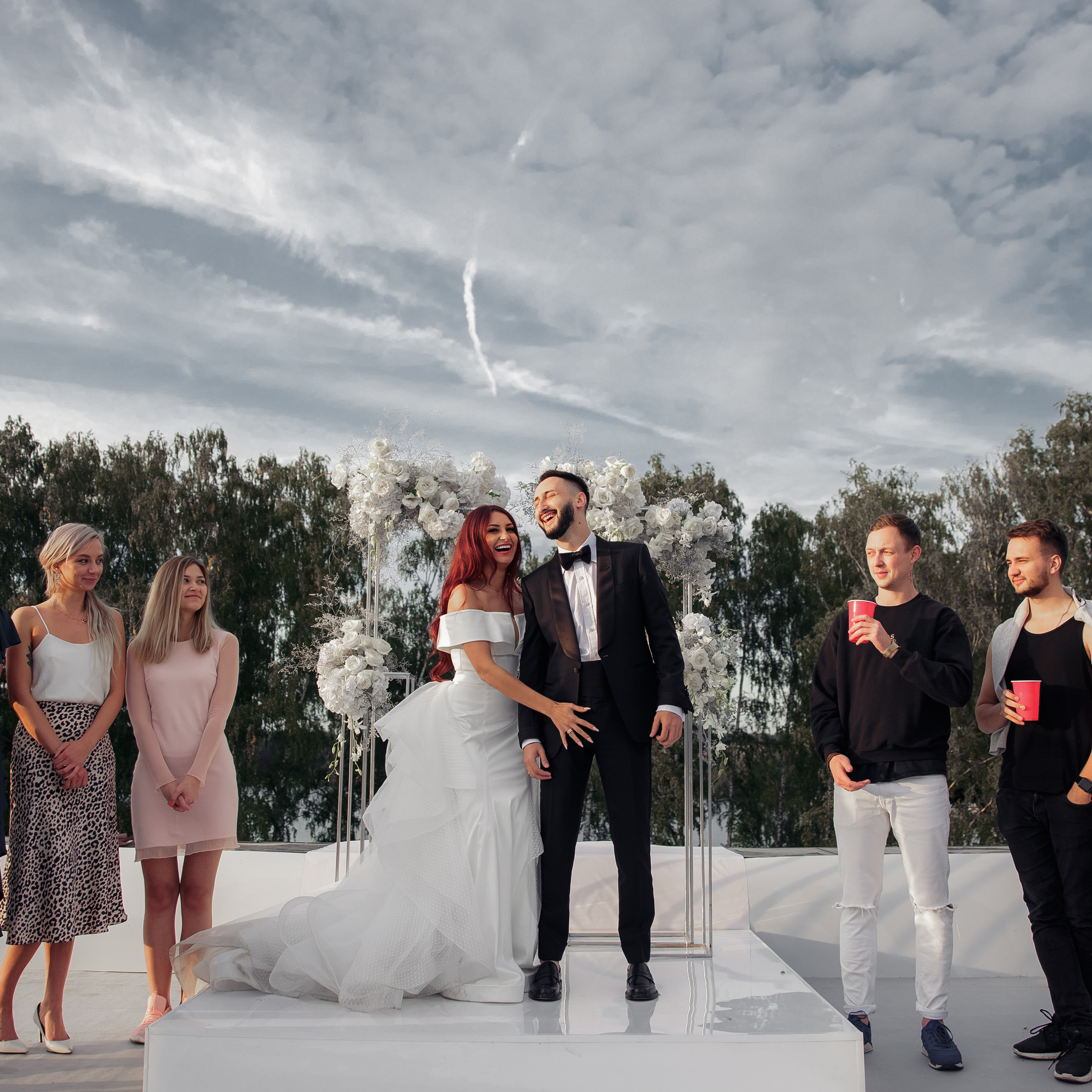 Свадебная тусовка