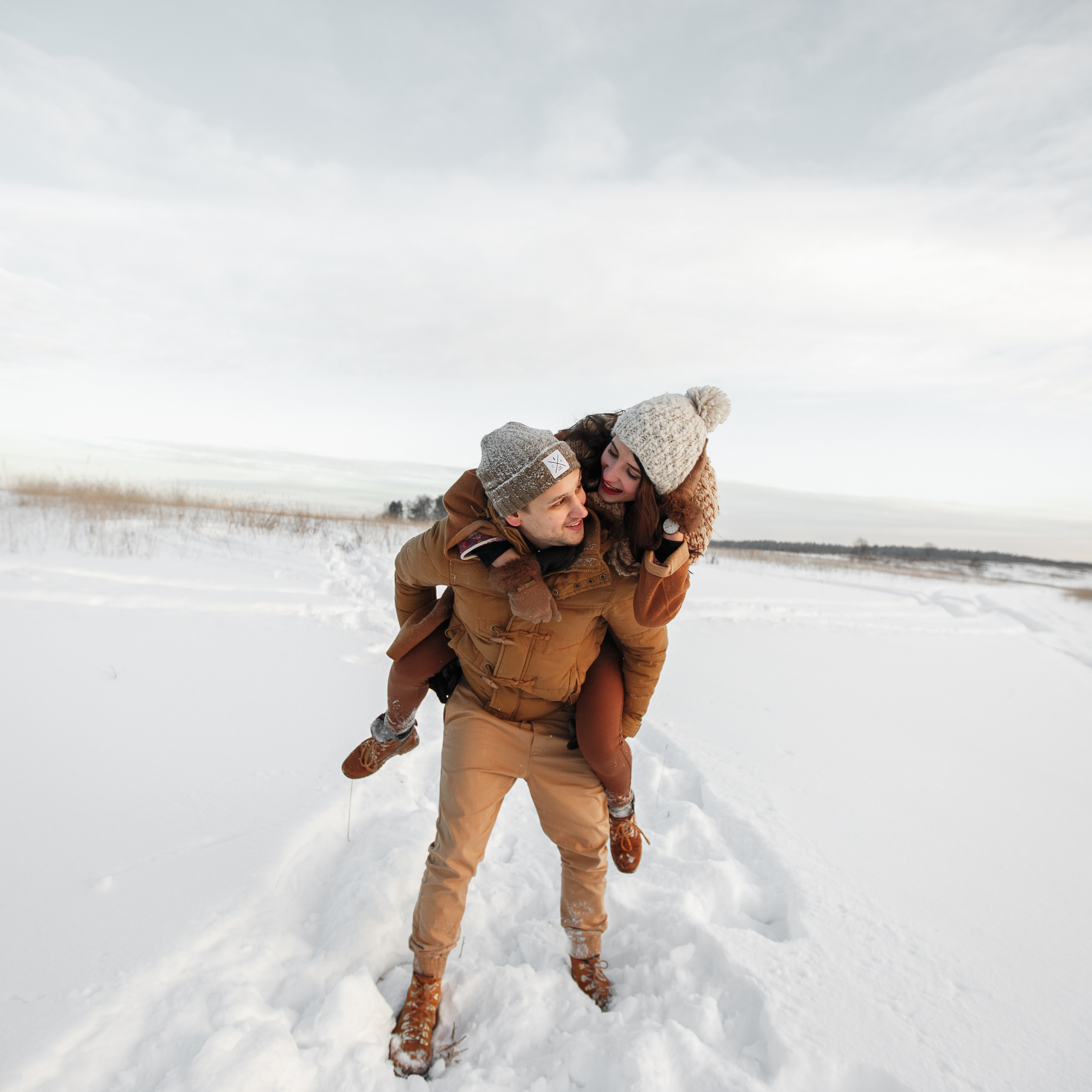 А не погреться ли нам?