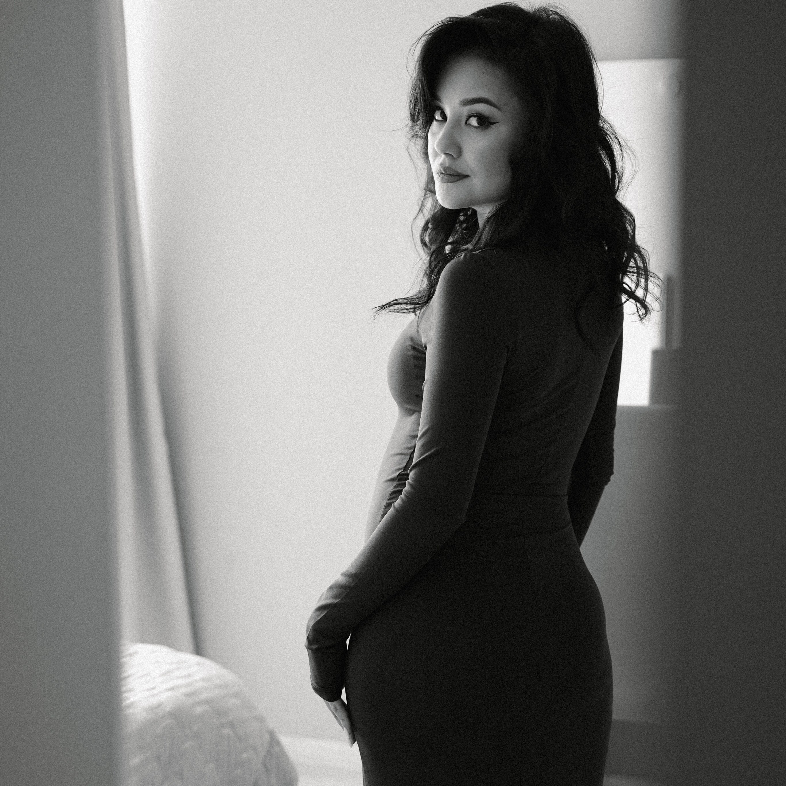 Карина&nbsp;— женский портрет