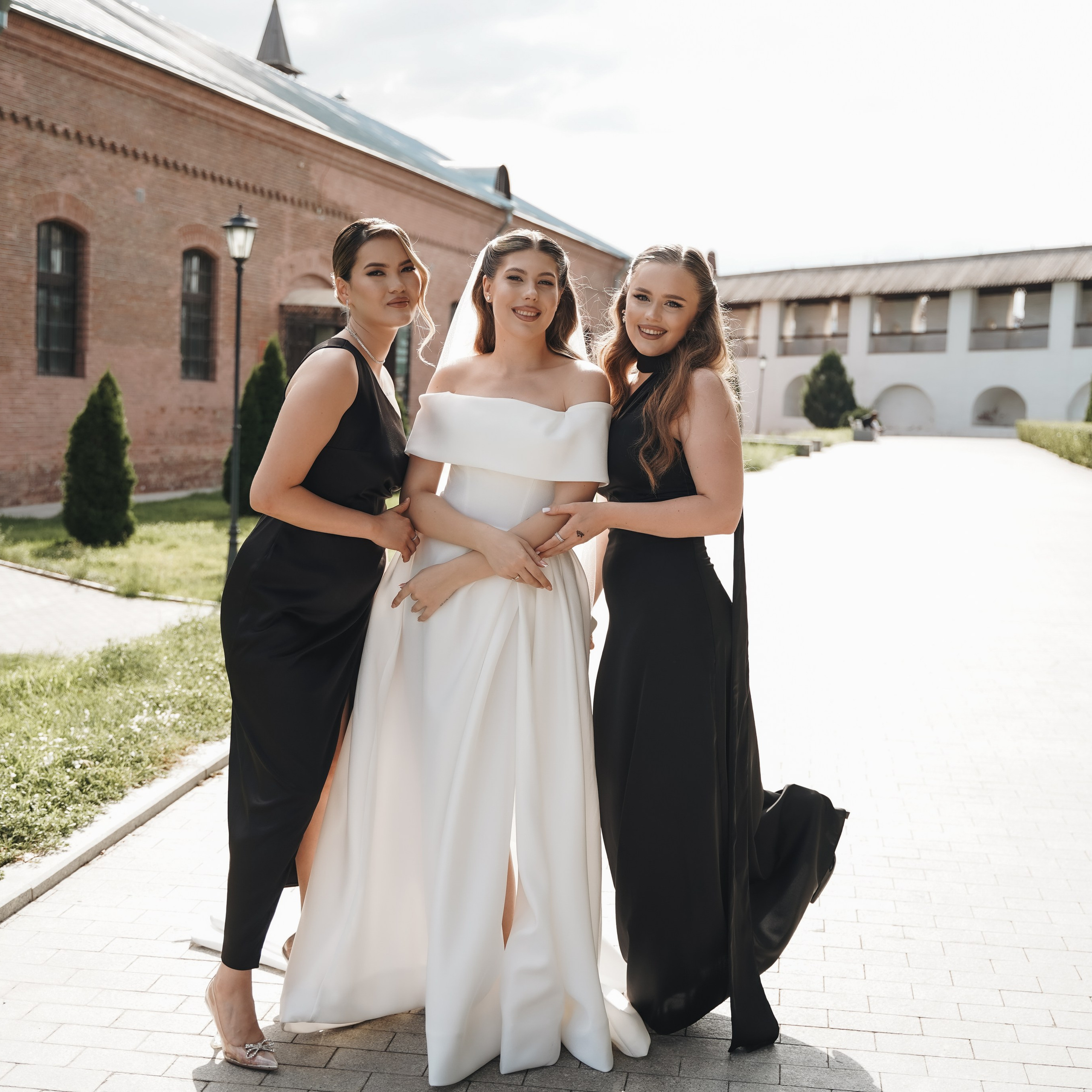 Темир и Арина. Фото и видео для вас в Астрахани!