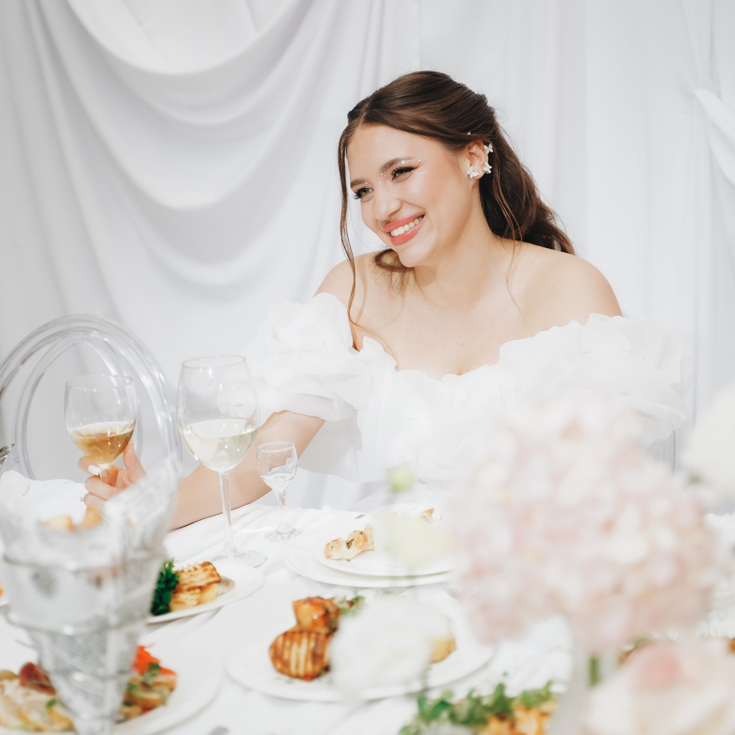 Wedding day. Фото и видео для вас в Астрахани!
