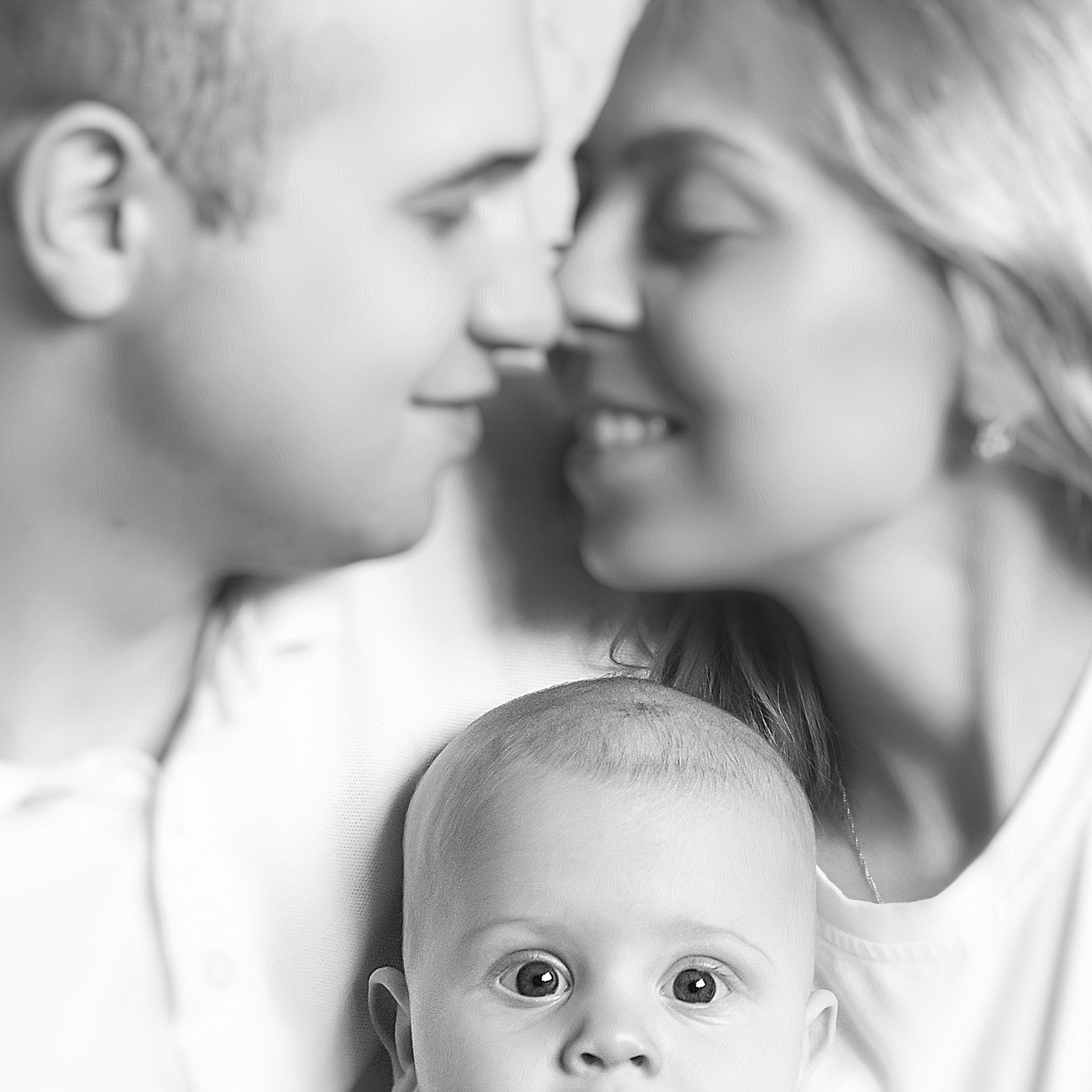 Семейная фотосессия Мирон 5 мес