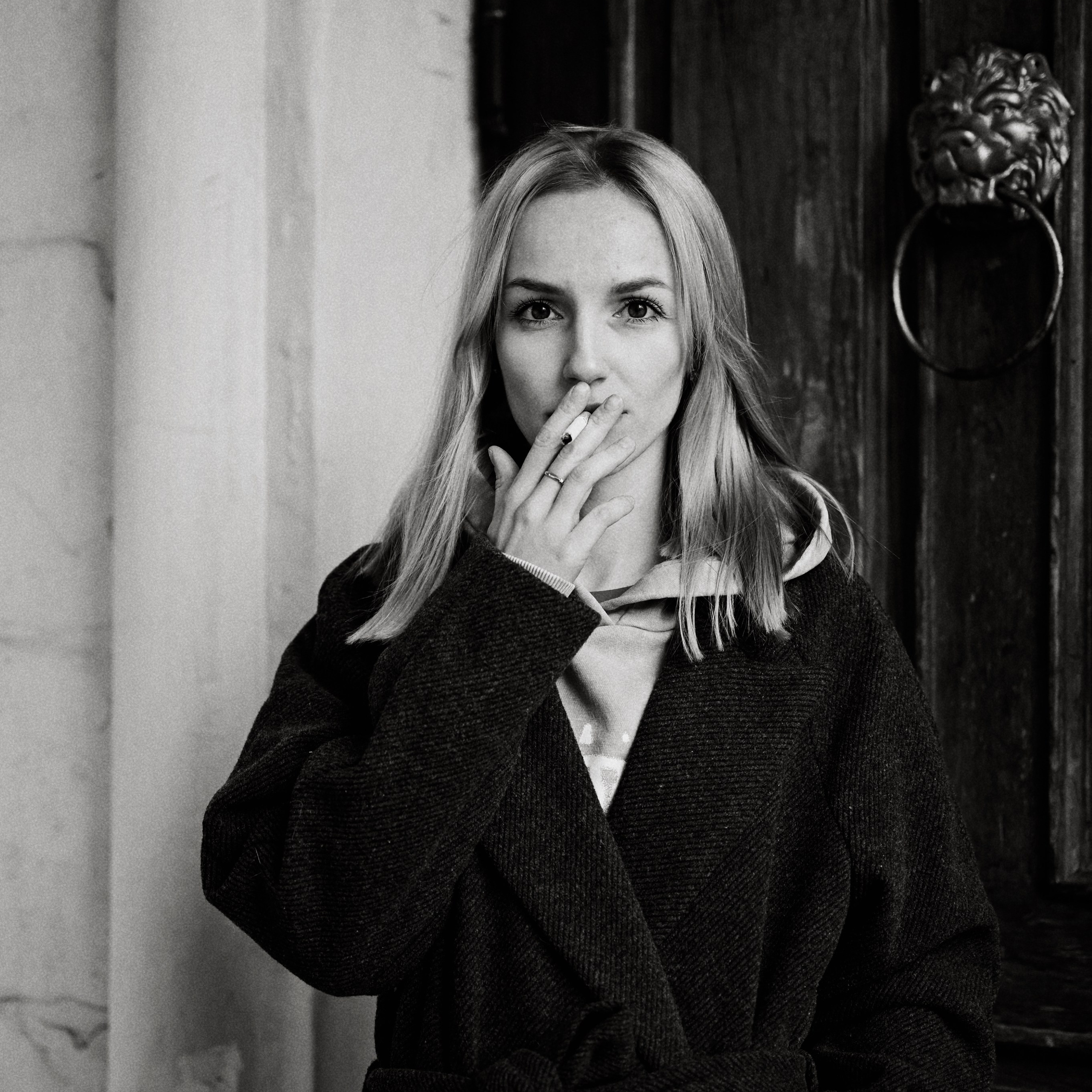 Юля — Прогулка с Мальборо. Фотограф в Москве Засека Анастасия