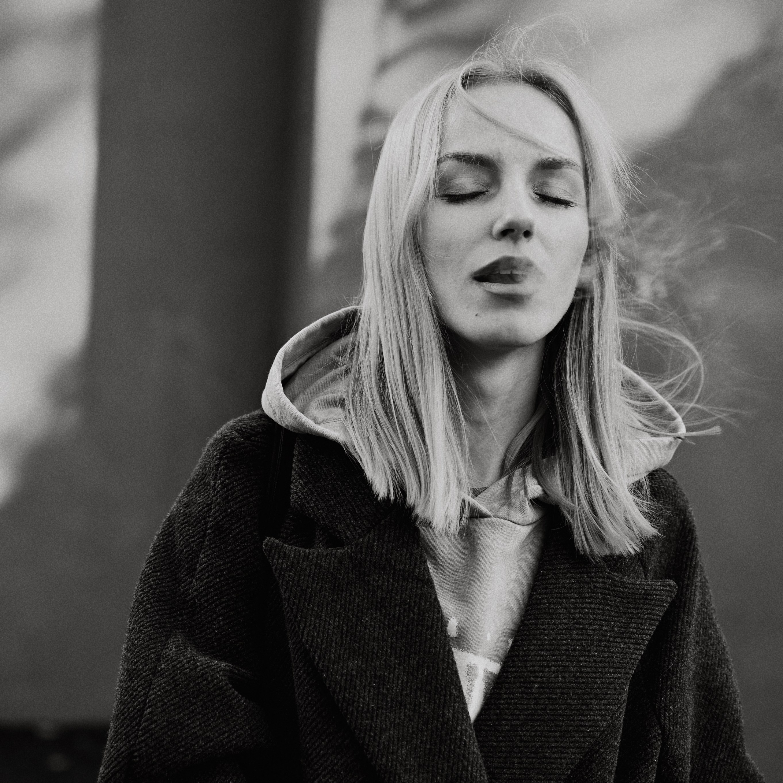 Юля — Прогулка с Мальборо. Фотограф в Москве Засека Анастасия