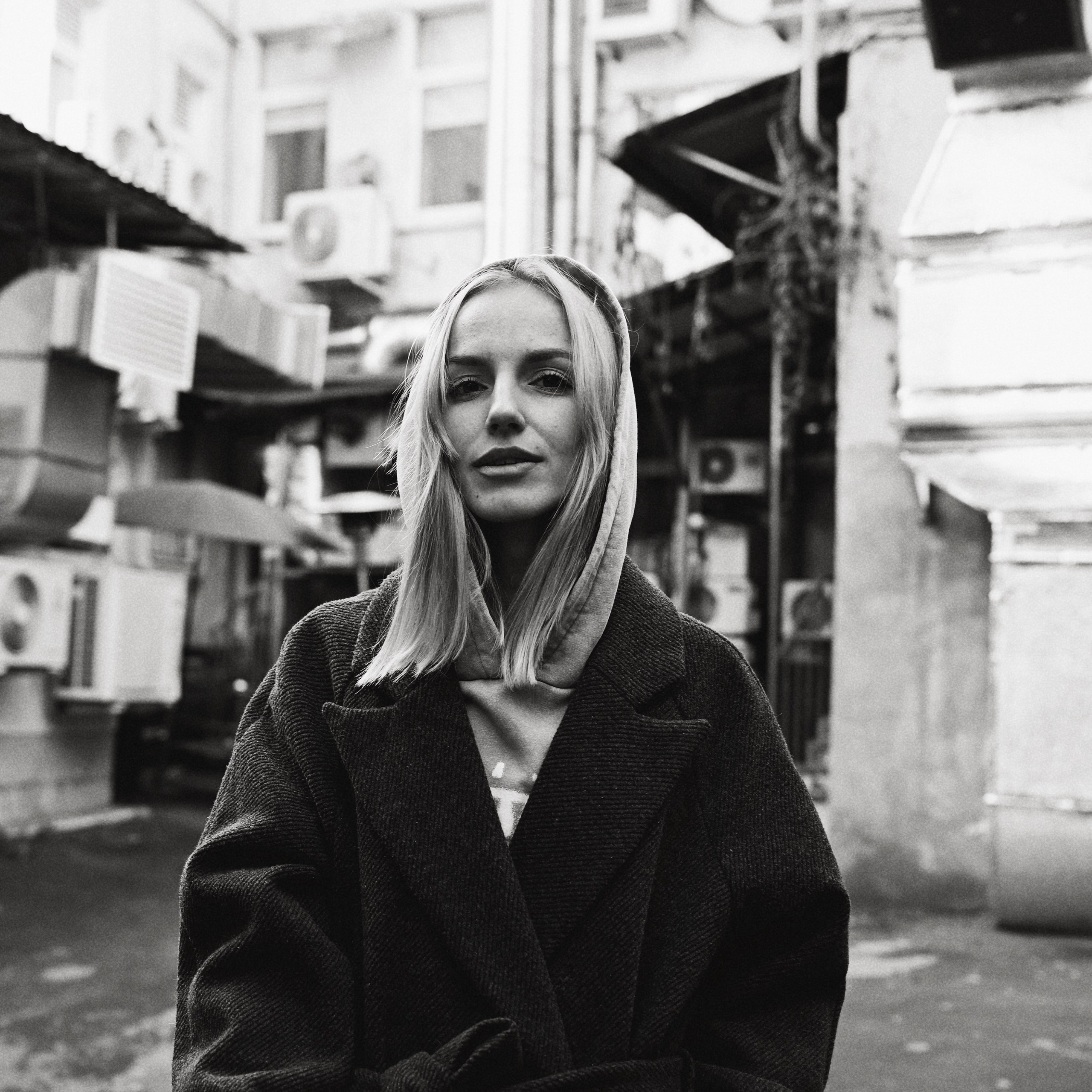 Юля — Прогулка с Мальборо. Фотограф в Москве Засека Анастасия