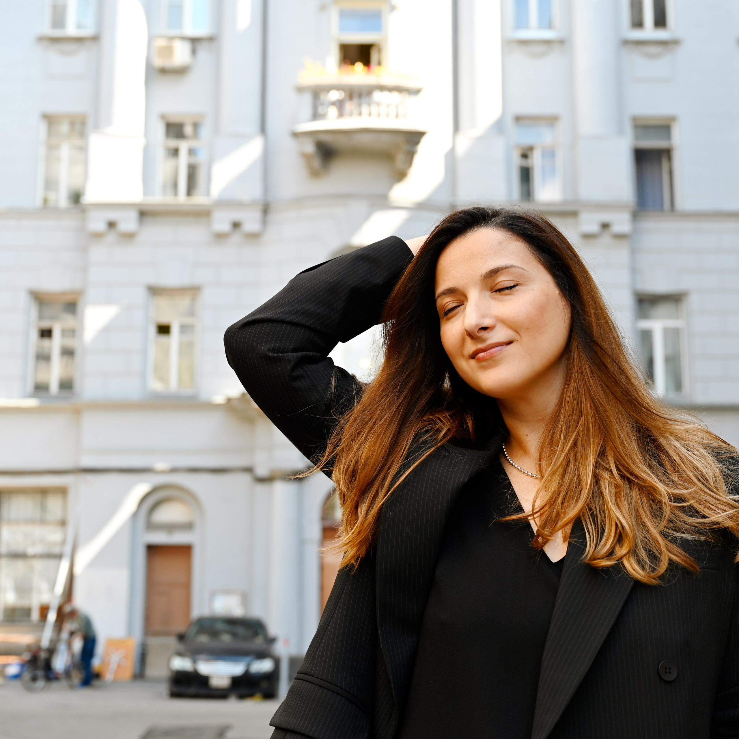 Аня — стильное солнечное утро