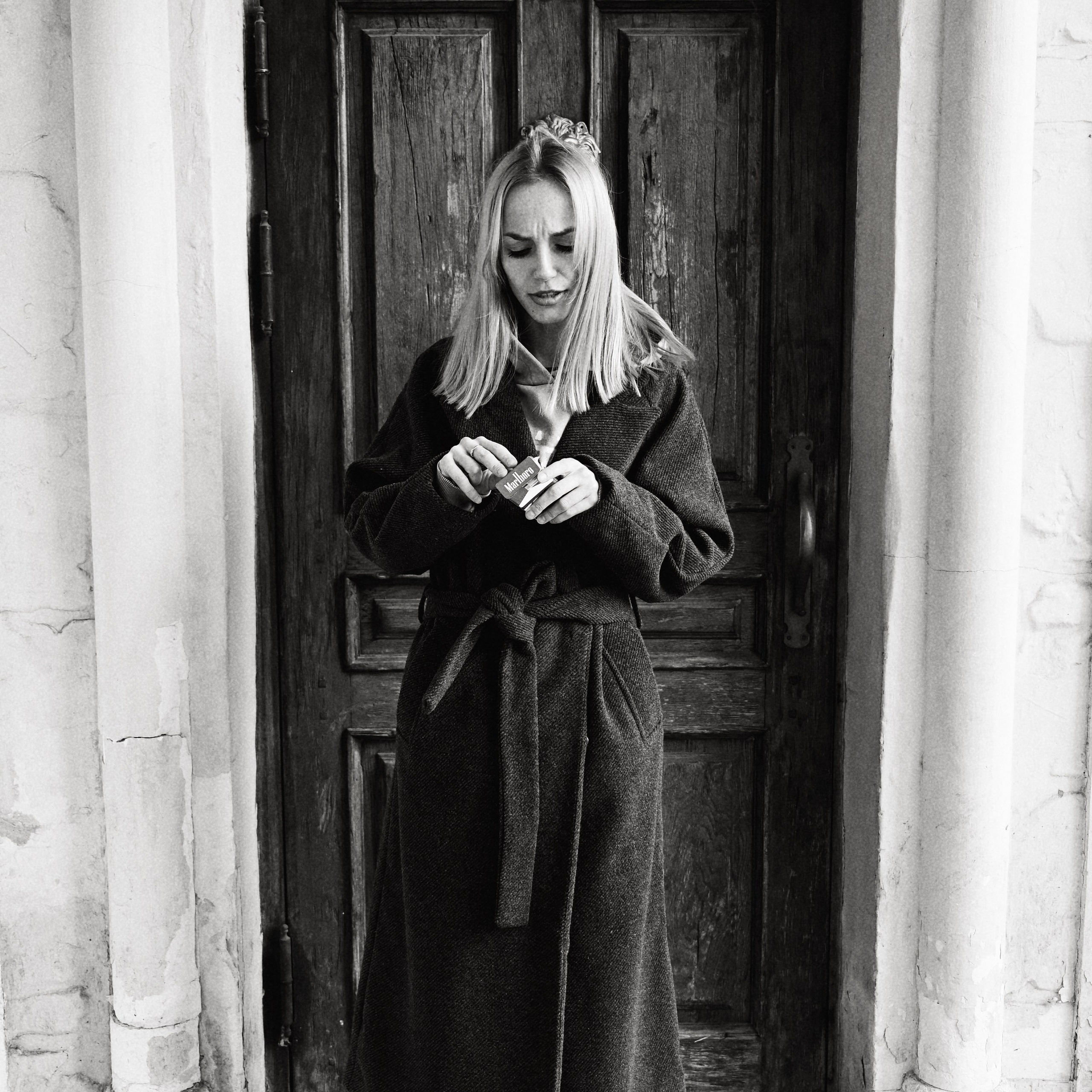 Юля — Прогулка с Мальборо. Фотограф в Москве Засека Анастасия