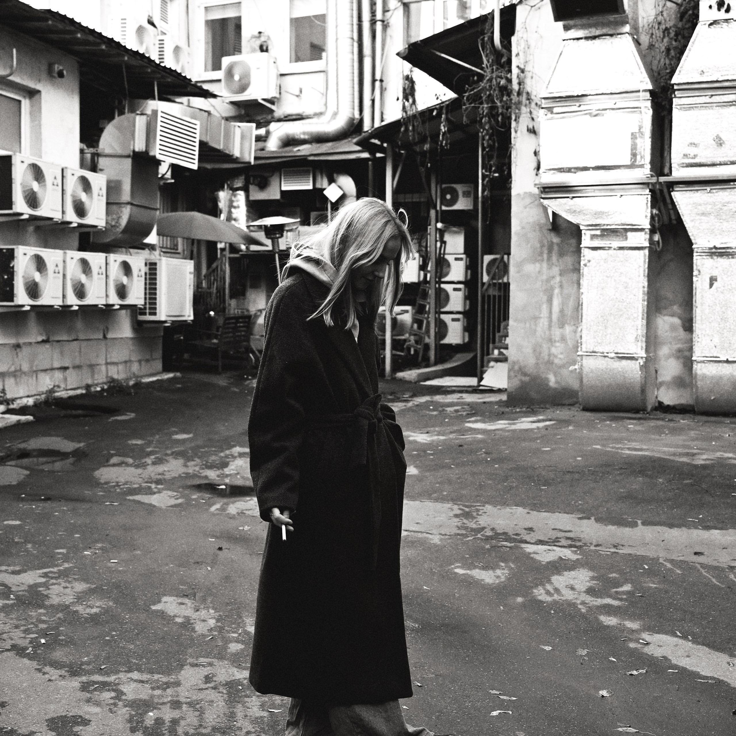 Юля — Прогулка с Мальборо. Фотограф в Москве Засека Анастасия