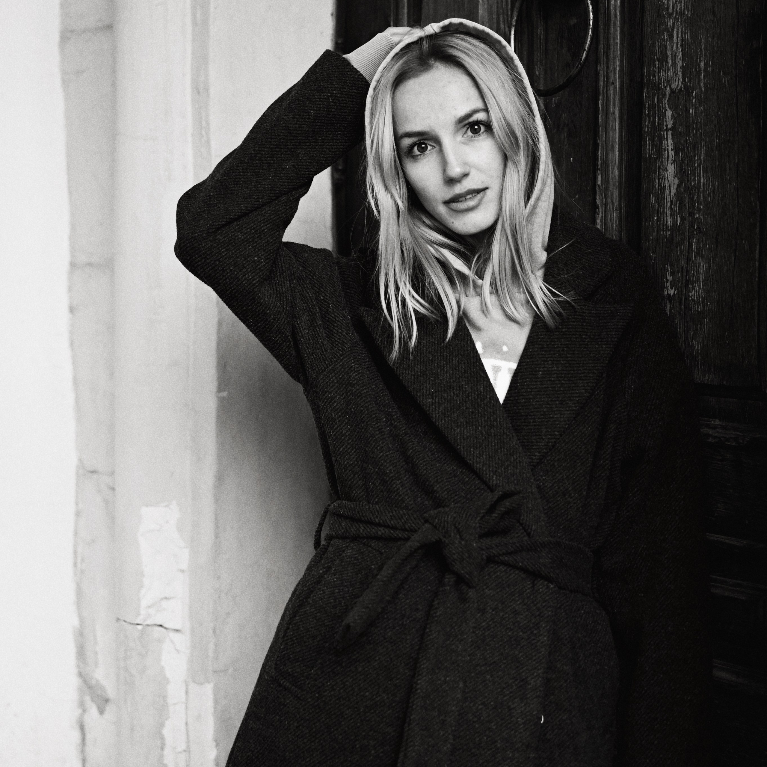 Юля — Прогулка с Мальборо. Фотограф в Москве Засека Анастасия