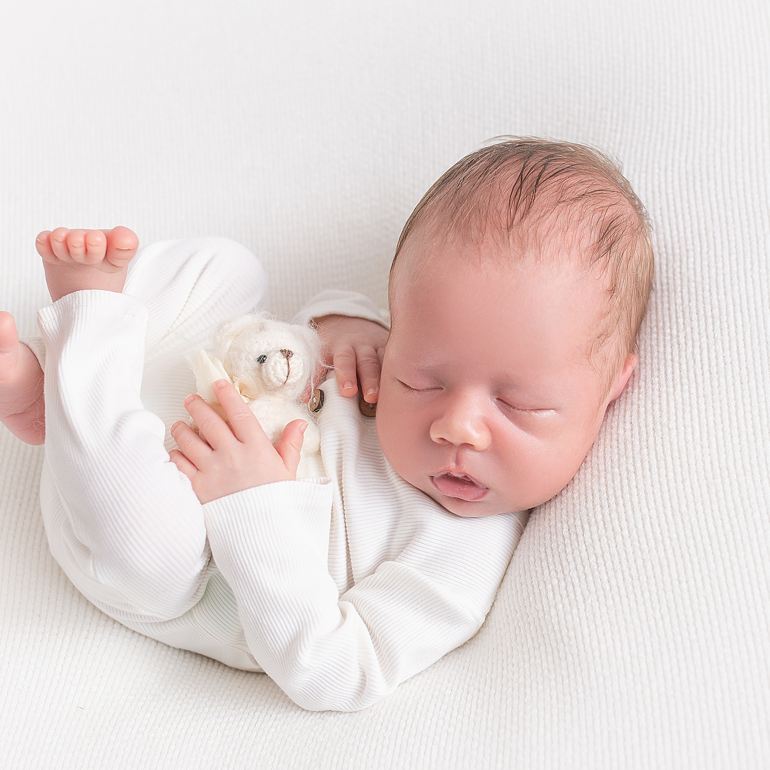 Новорождённый. Фотограф новорожденных анна порфирьева москва московская область