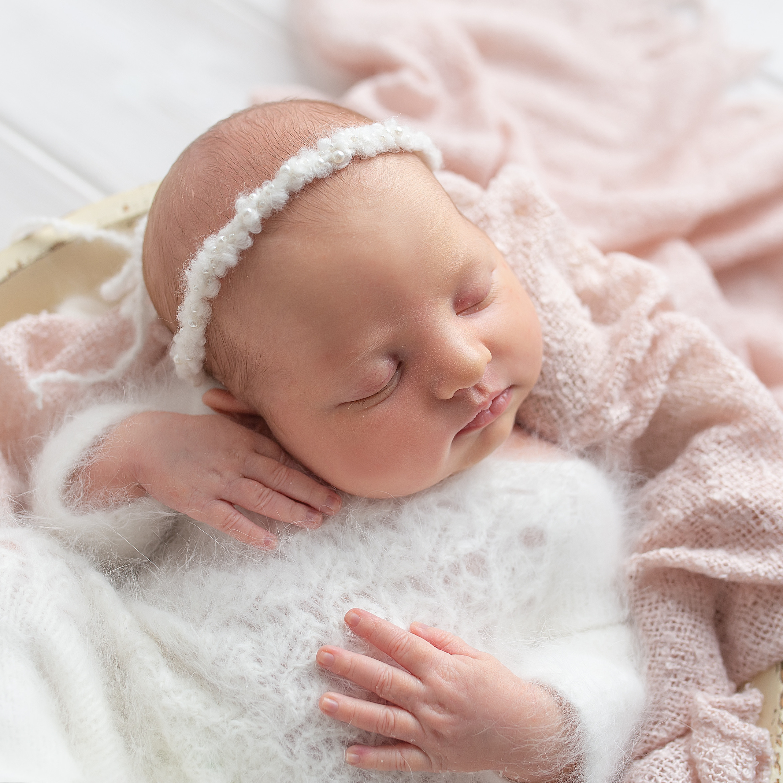 Новорождённый. Фотограф новорожденных анна порфирьева москва московская область