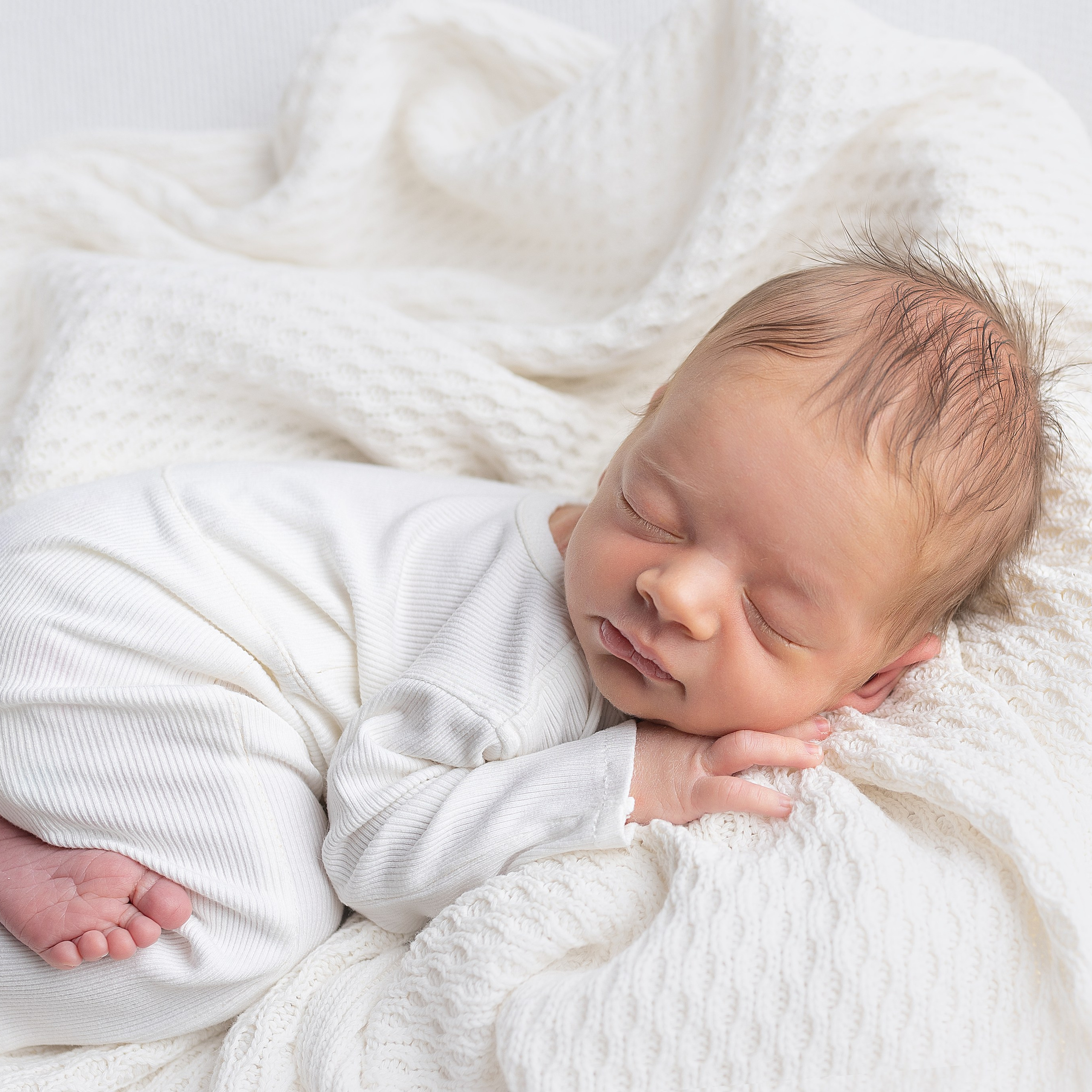 Новорождённый. Фотограф новорожденных анна порфирьева москва московская область