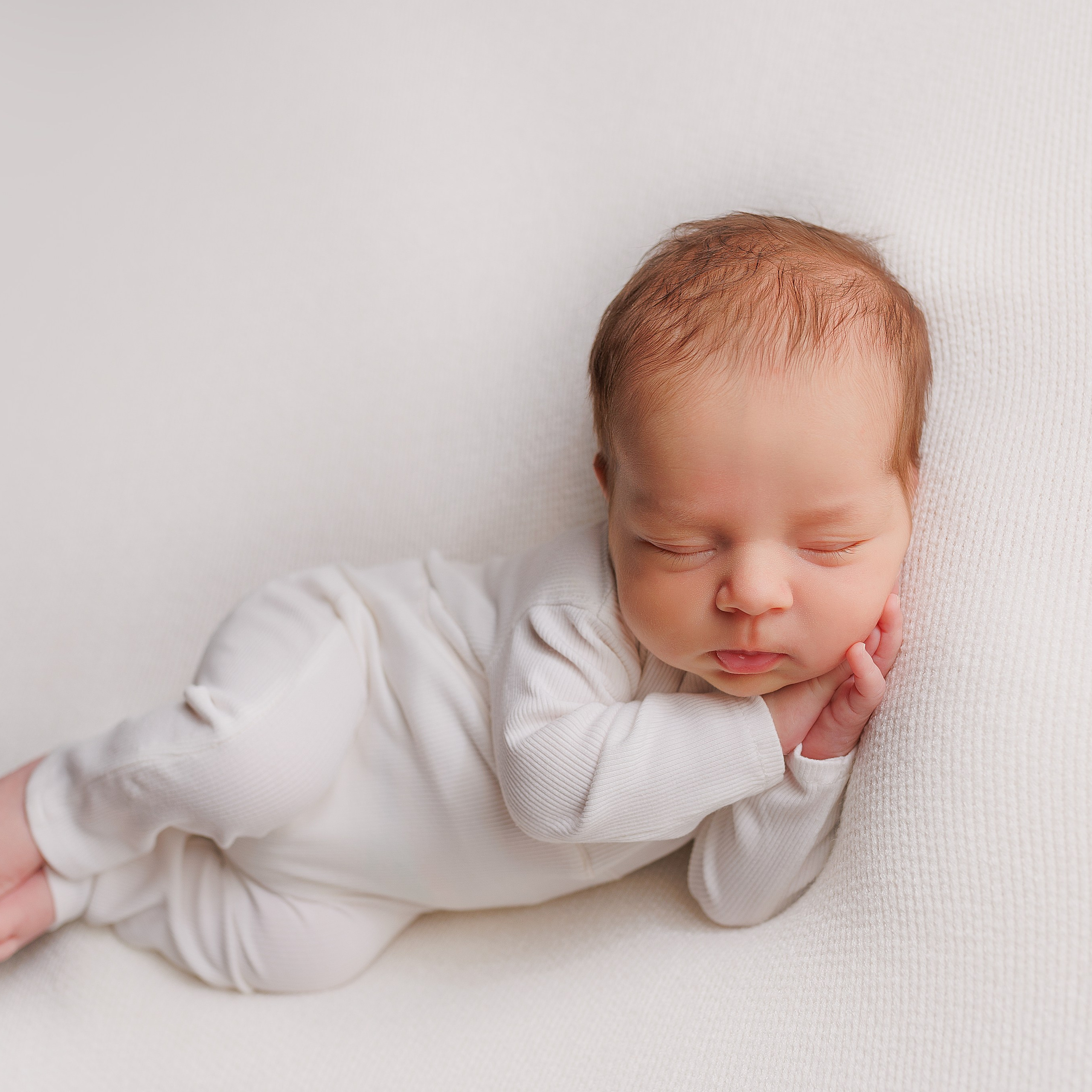 Новорождённый. Фотограф новорожденных анна порфирьева москва московская область