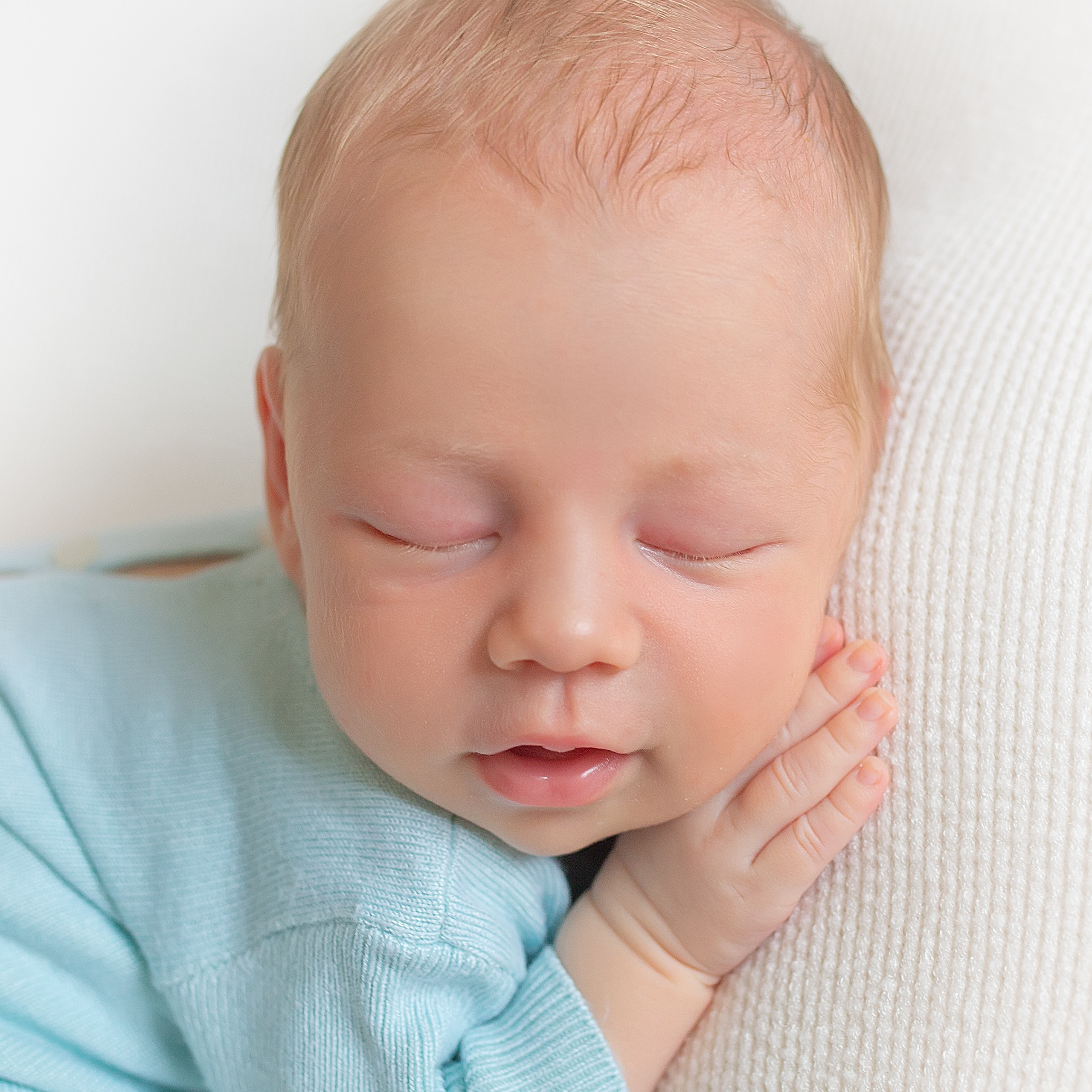 Новорождённый. Фотограф новорожденных анна порфирьева москва московская область