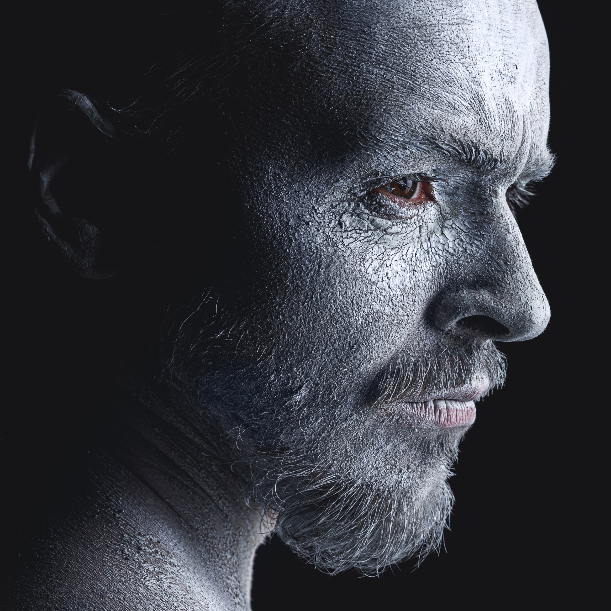 Профессиональный портретный фотограф в Москве Юрий Бессуднов